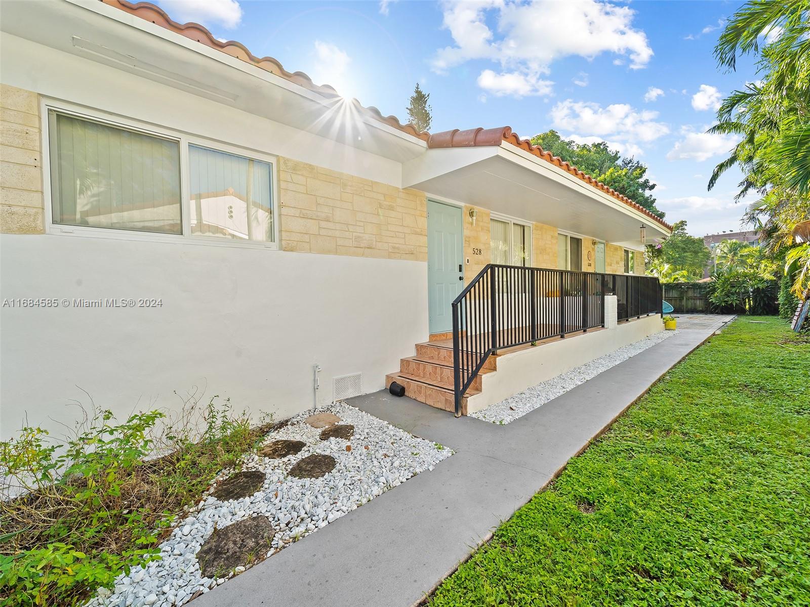 Duplex / Quad Plex / Triplex