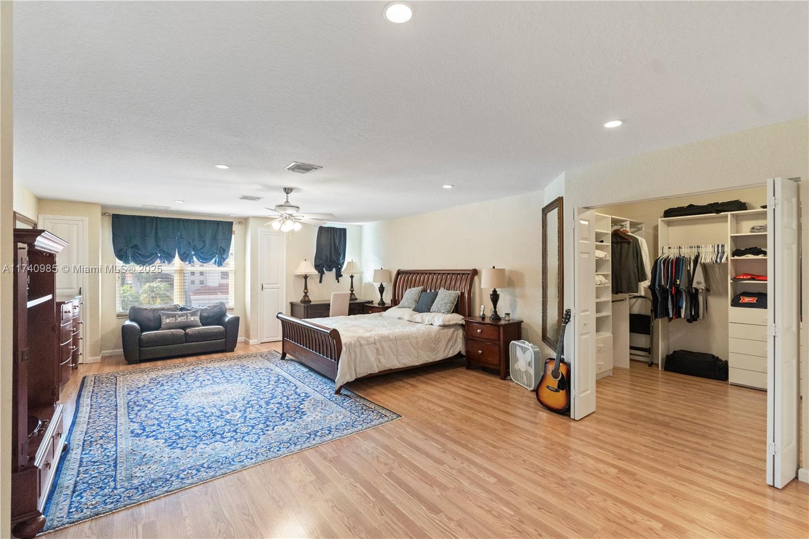 1113 SW 156th Ter Pembroke Pines, FL 33027