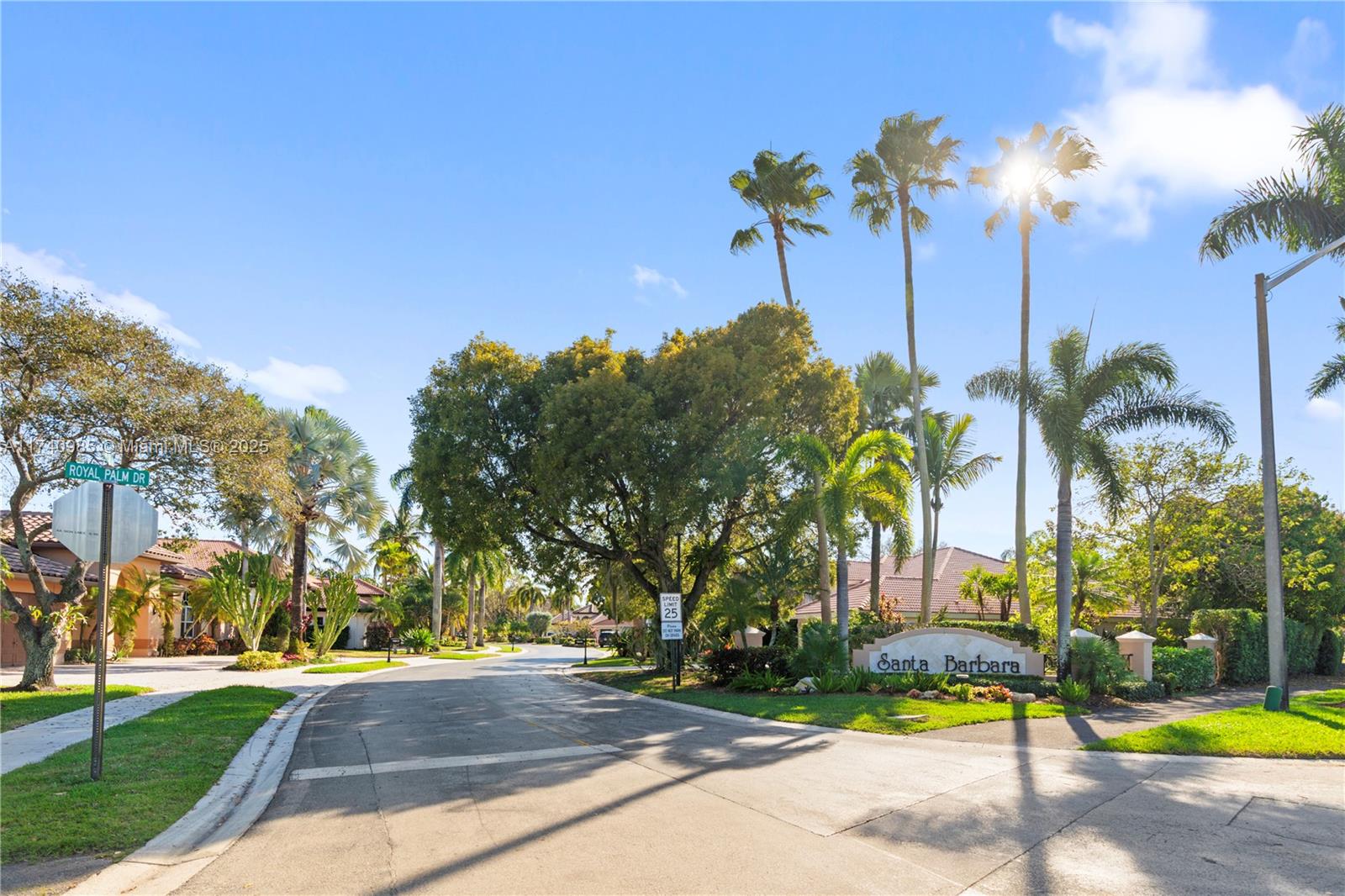 1113 SW 156th Ter Pembroke Pines, FL 33027