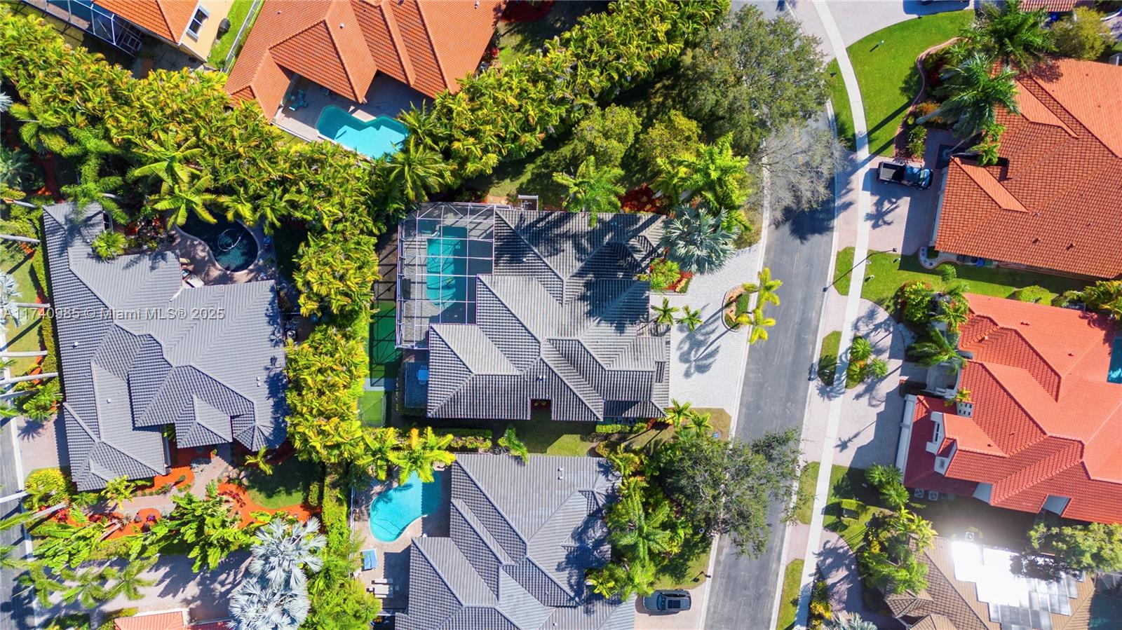 1113 SW 156th Ter Pembroke Pines, FL 33027