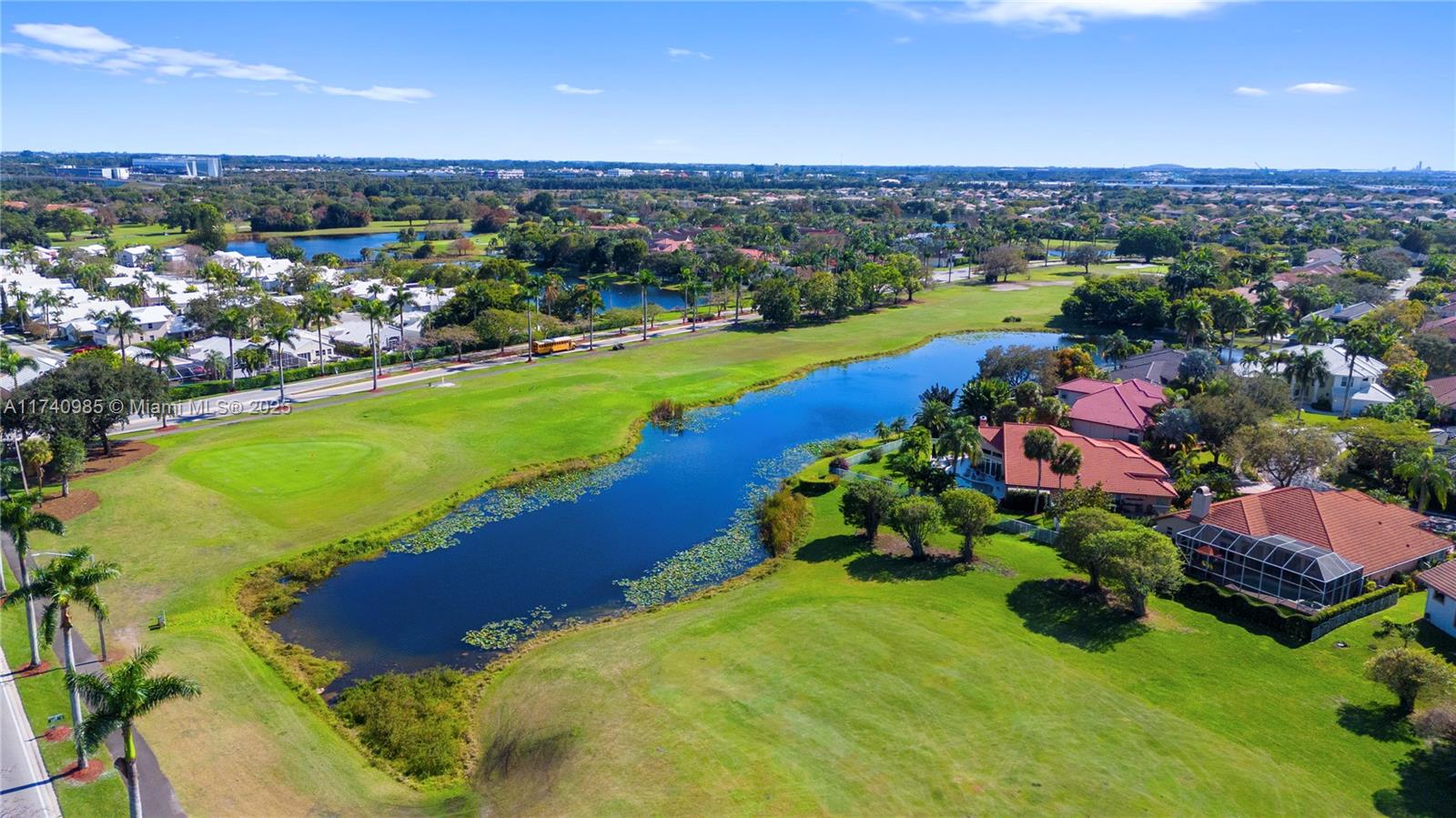 1113 SW 156th Ter Pembroke Pines, FL 33027