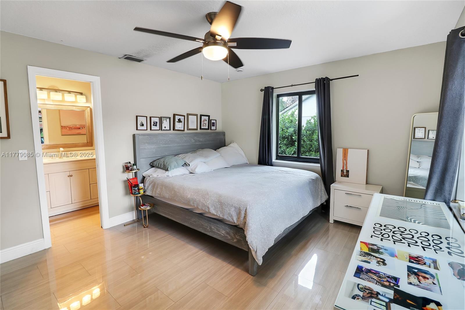 9620 NW 26th Ct Cooper City, FL 33024