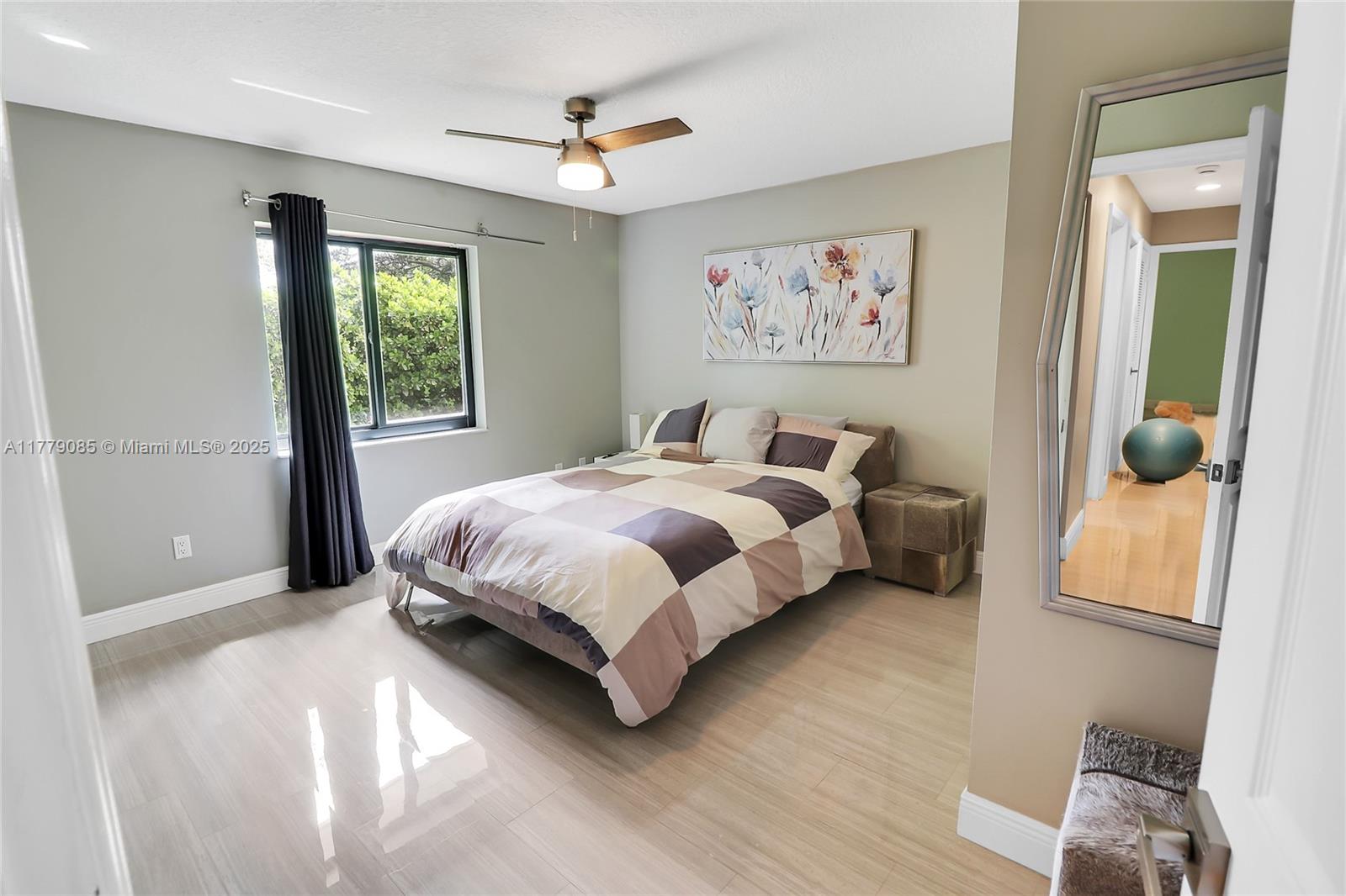 9620 NW 26th Ct Cooper City, FL 33024