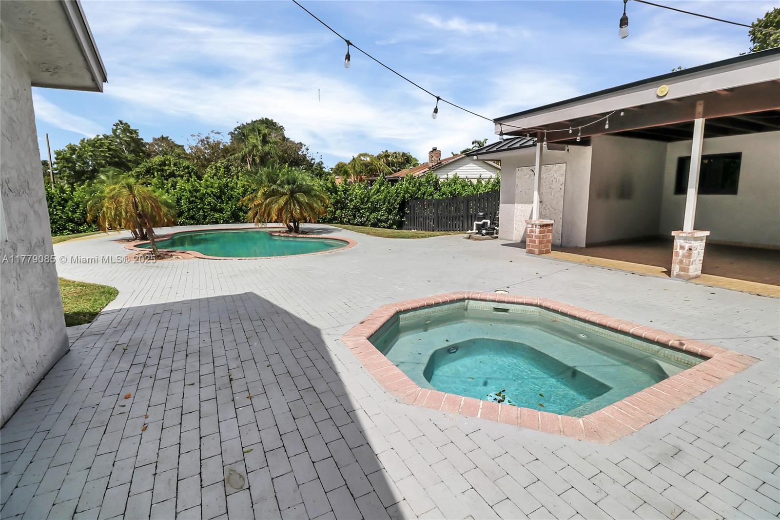 9620 NW 26th Ct Cooper City, FL 33024