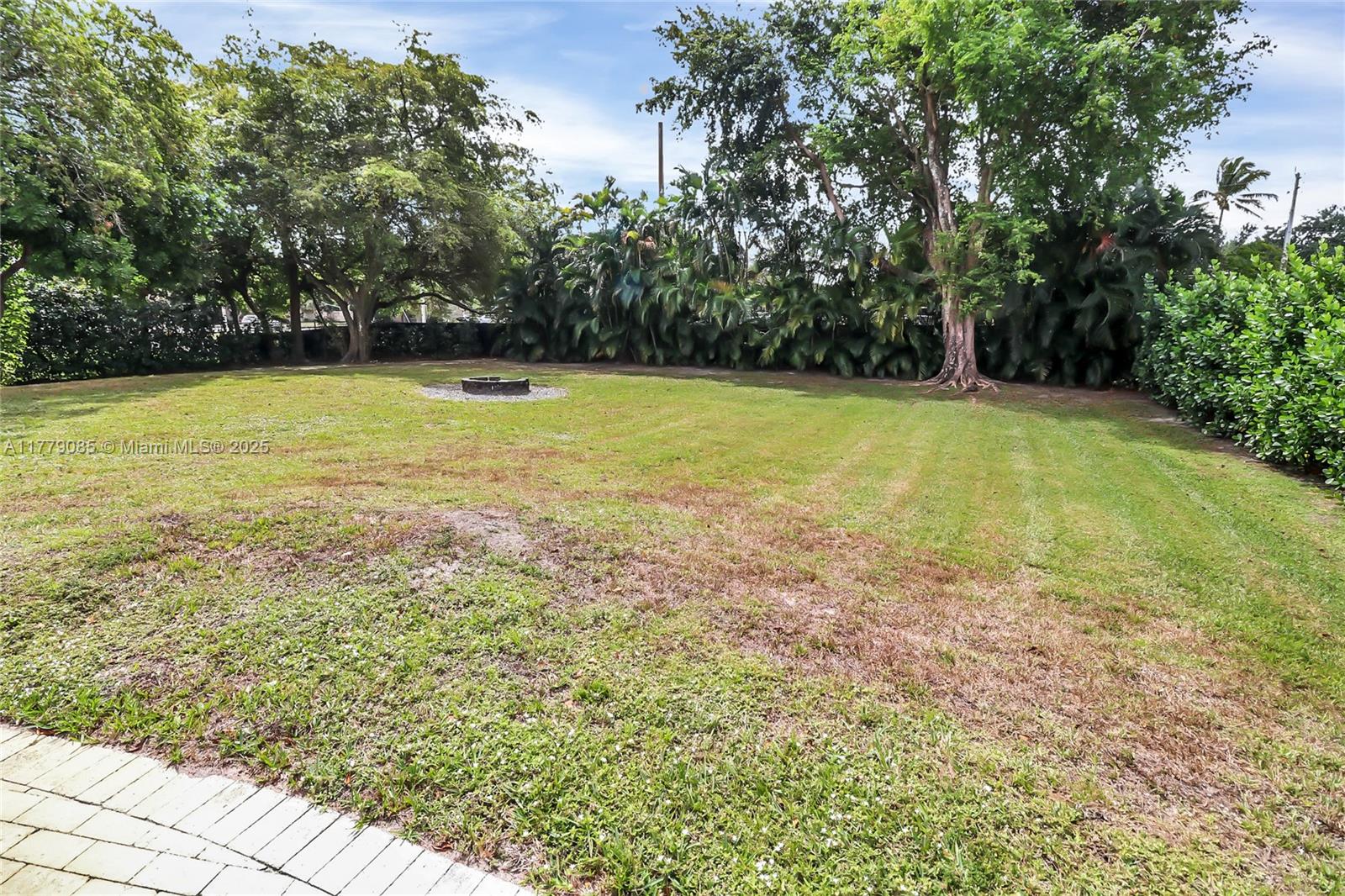 9620 NW 26th Ct Cooper City, FL 33024