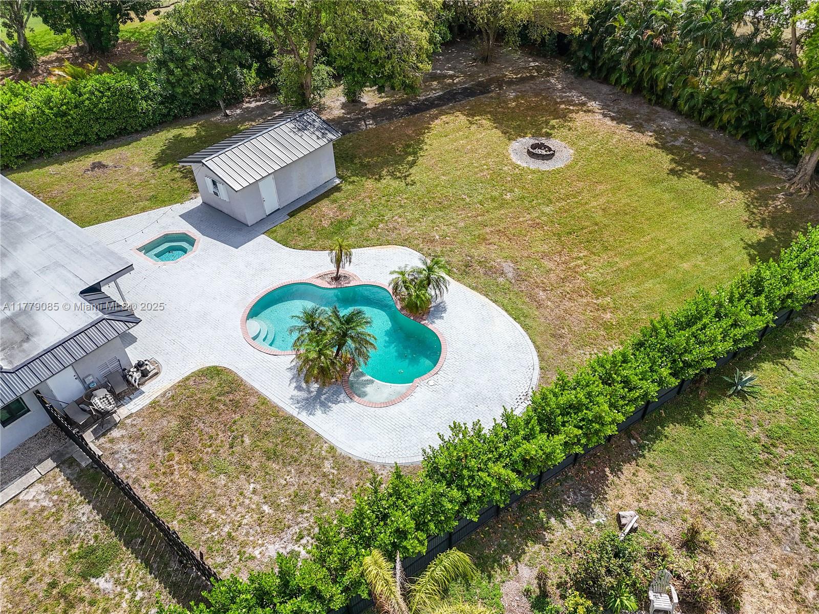 9620 NW 26th Ct Cooper City, FL 33024