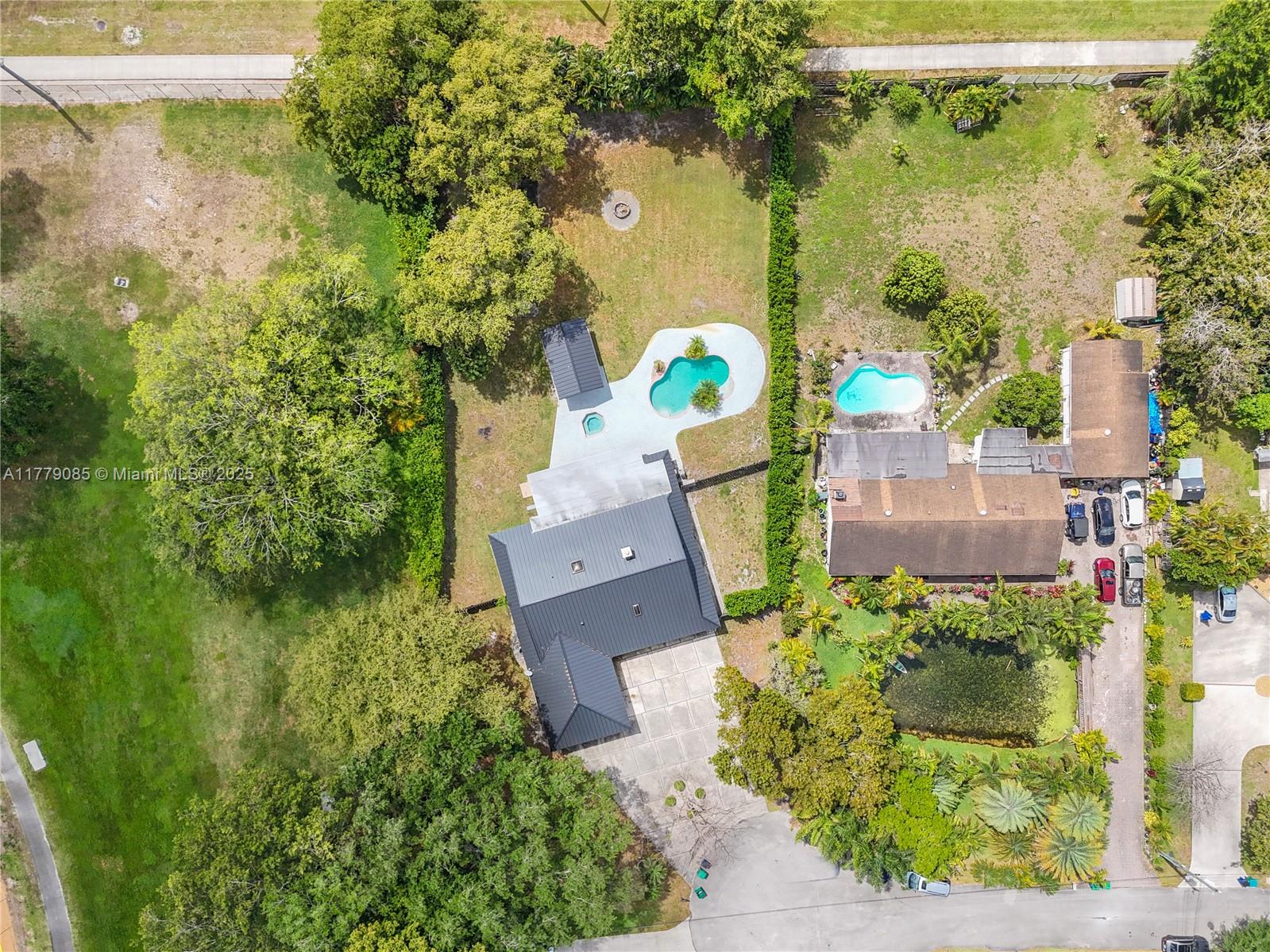 9620 NW 26th Ct Cooper City, FL 33024