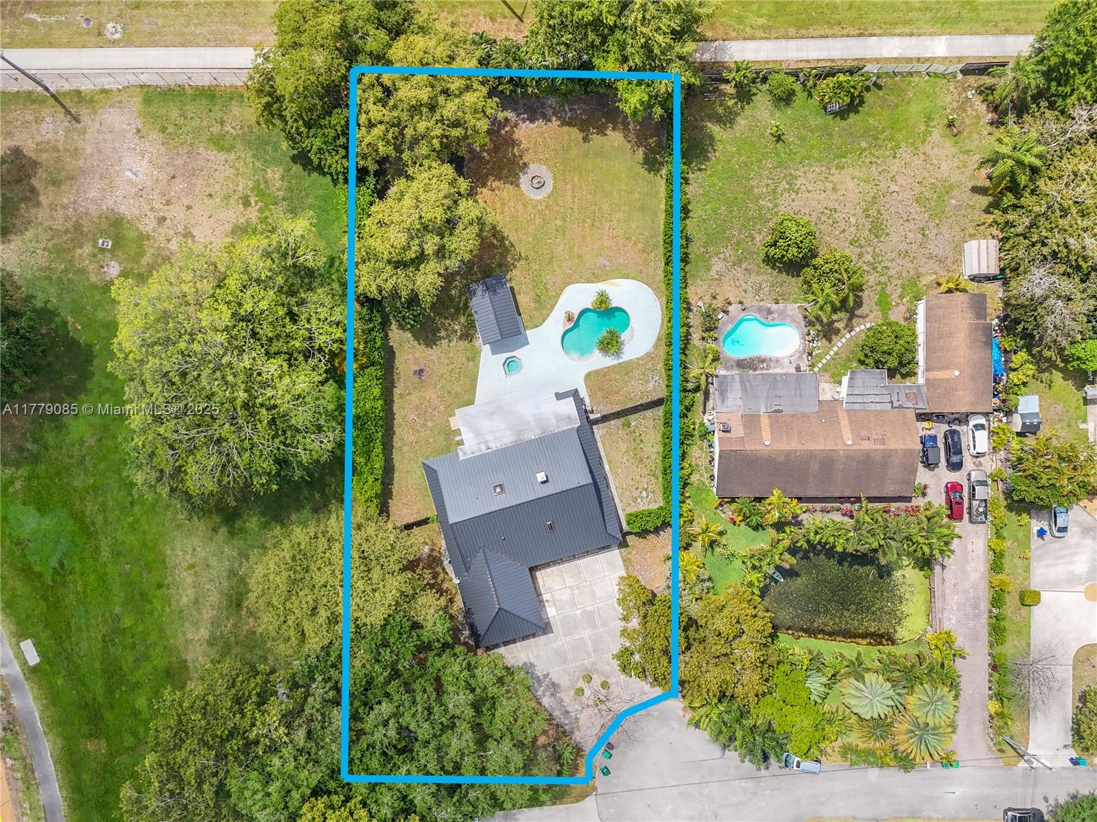 9620 NW 26th Ct Cooper City, FL 33024