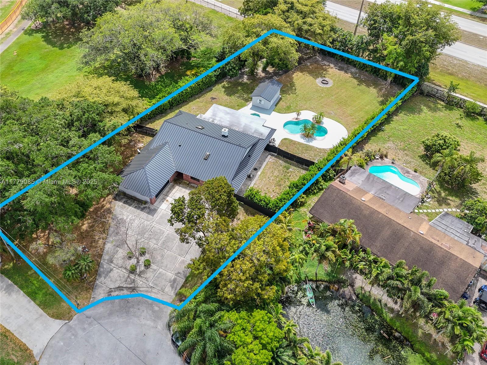 9620 NW 26th Ct Cooper City, FL 33024