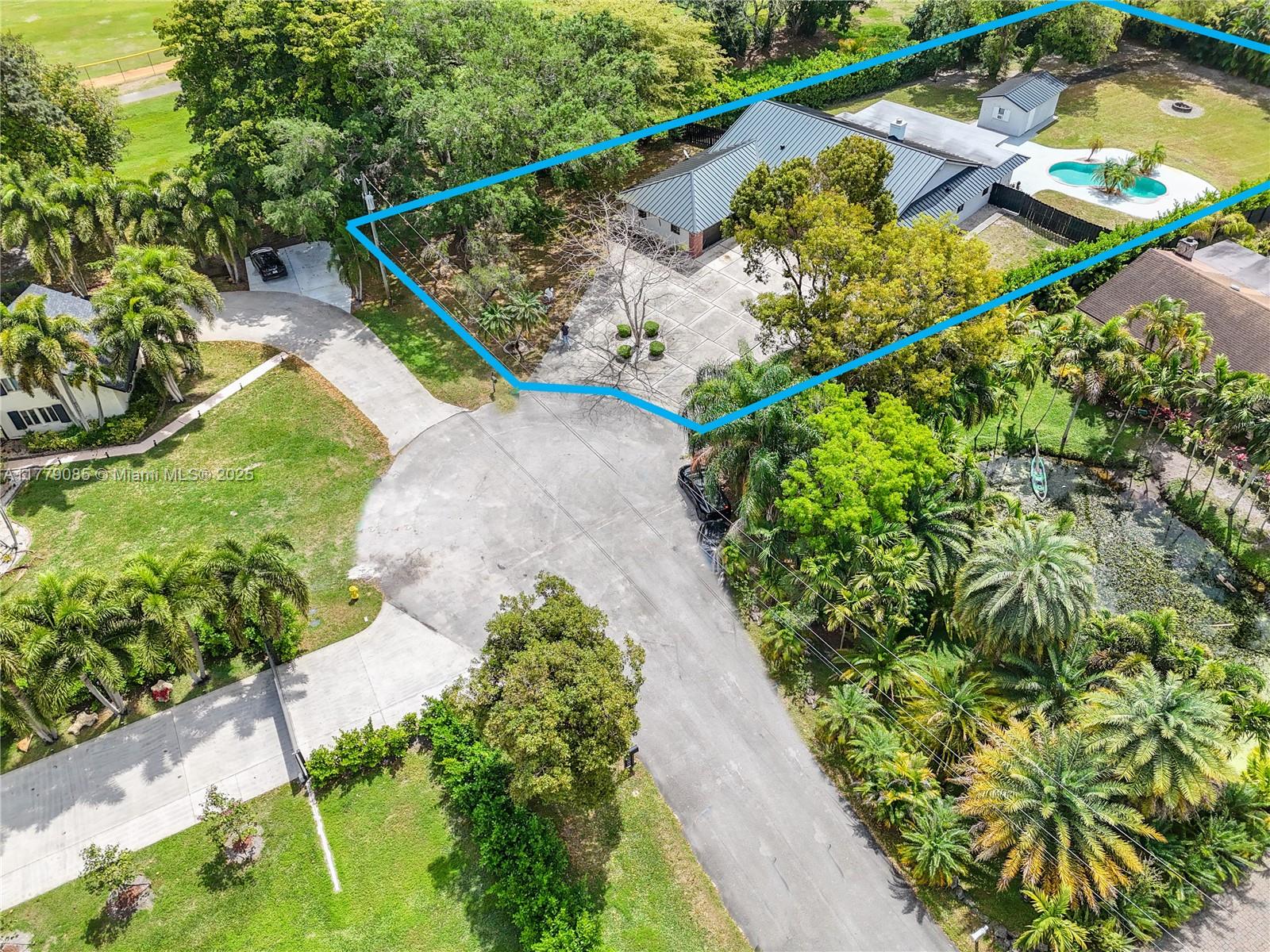 9620 NW 26th Ct Cooper City, FL 33024