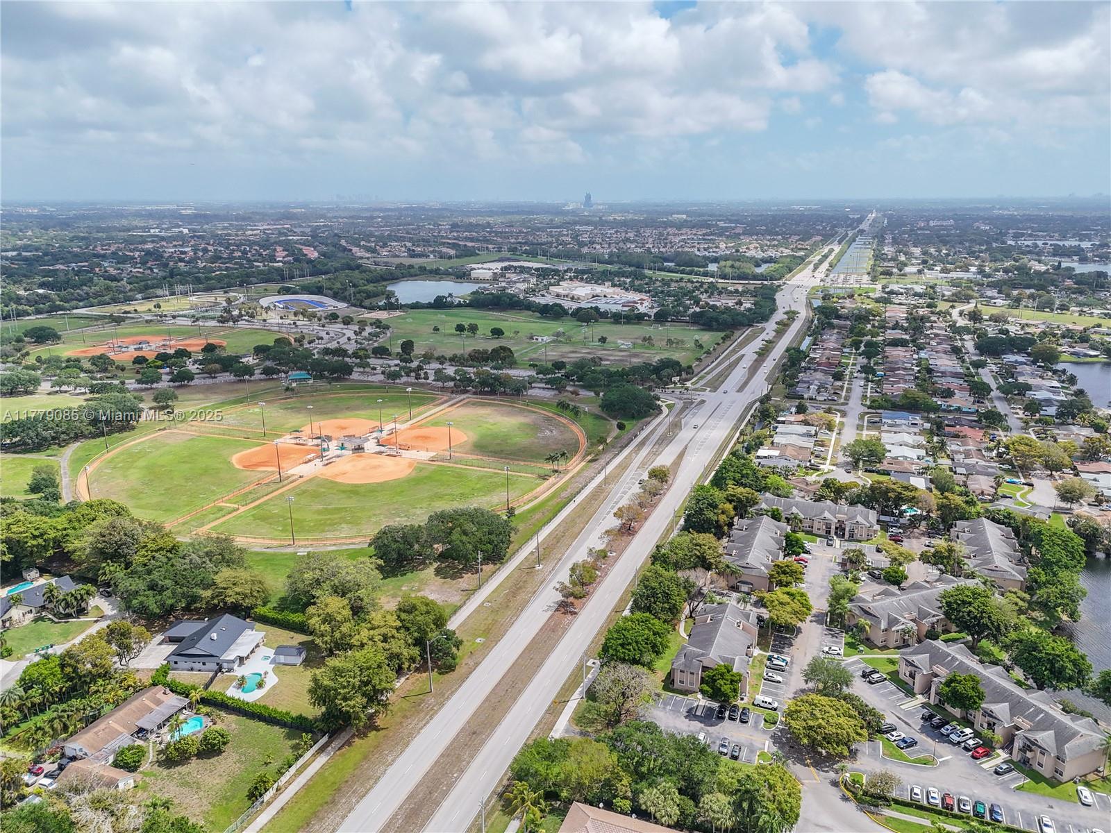 9620 NW 26th Ct Cooper City, FL 33024