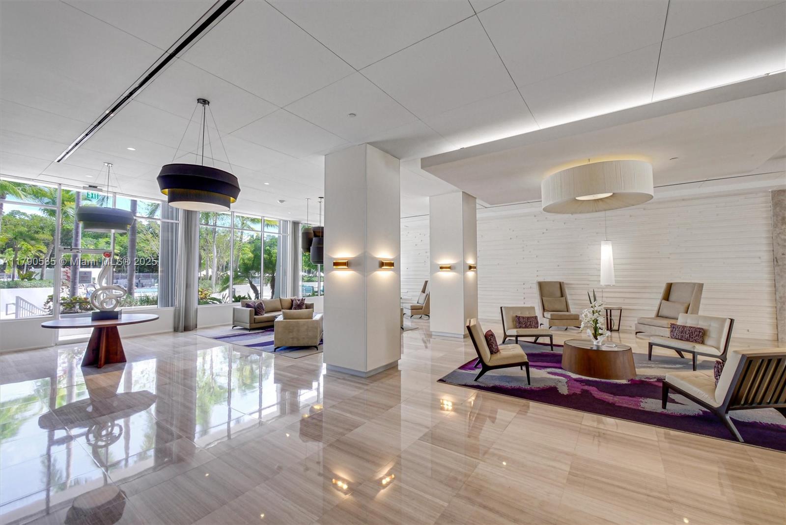 image Arlen House East Condo33