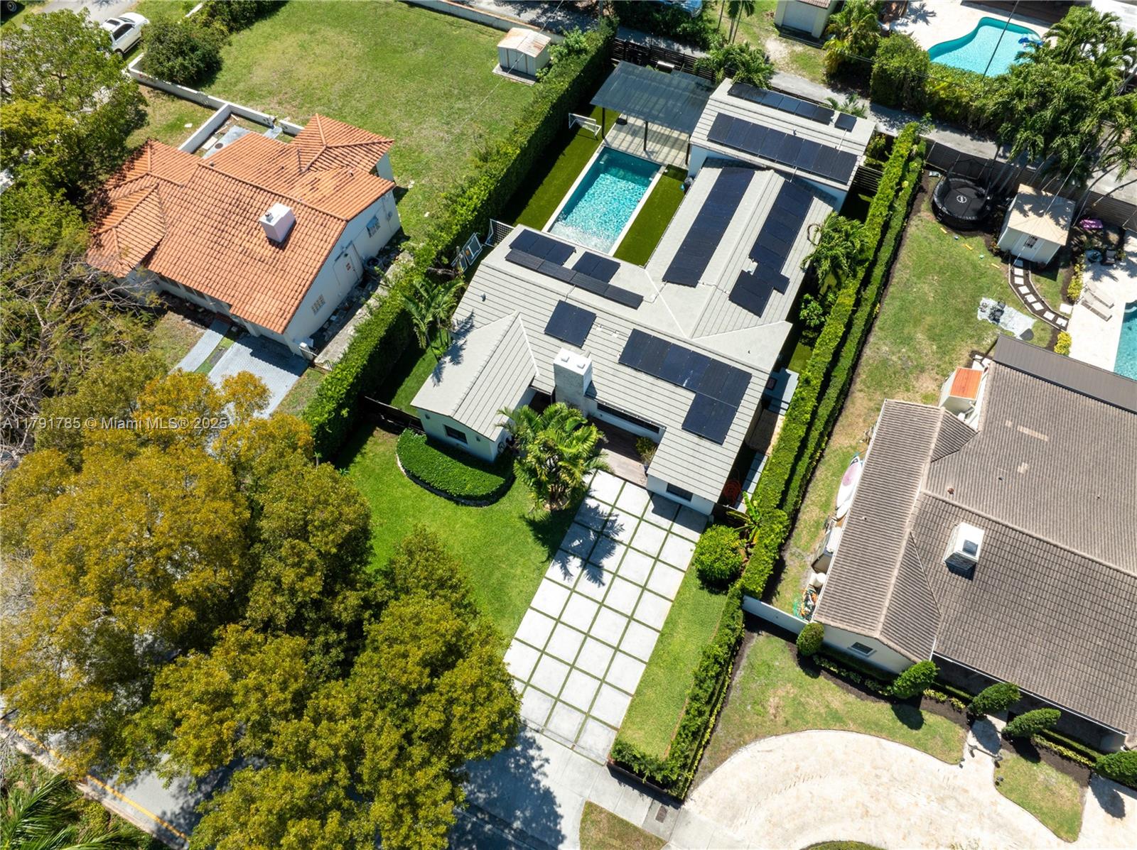 766 NE 96th St Miami Shores, FL 33138