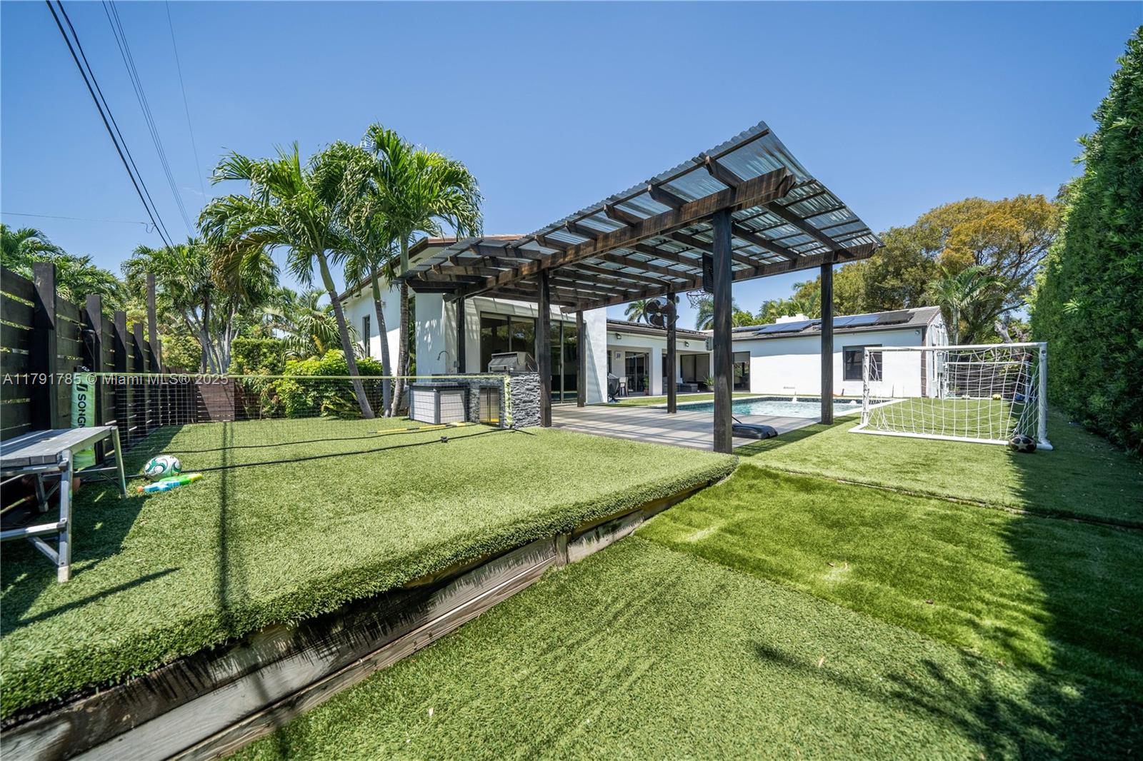 766 NE 96th St Miami Shores, FL 33138