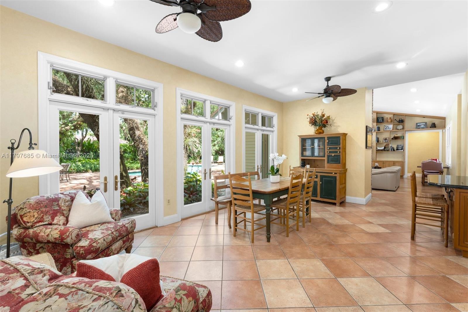 7400 SW 47th Ct Miami, FL 33143