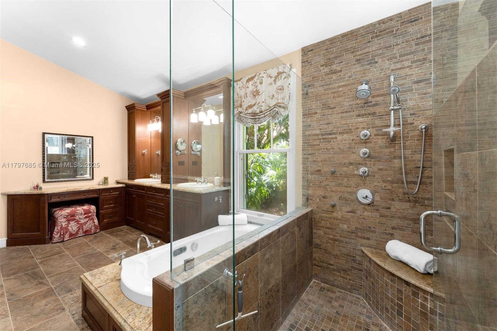 7400 SW 47th Ct Miami, FL 33143