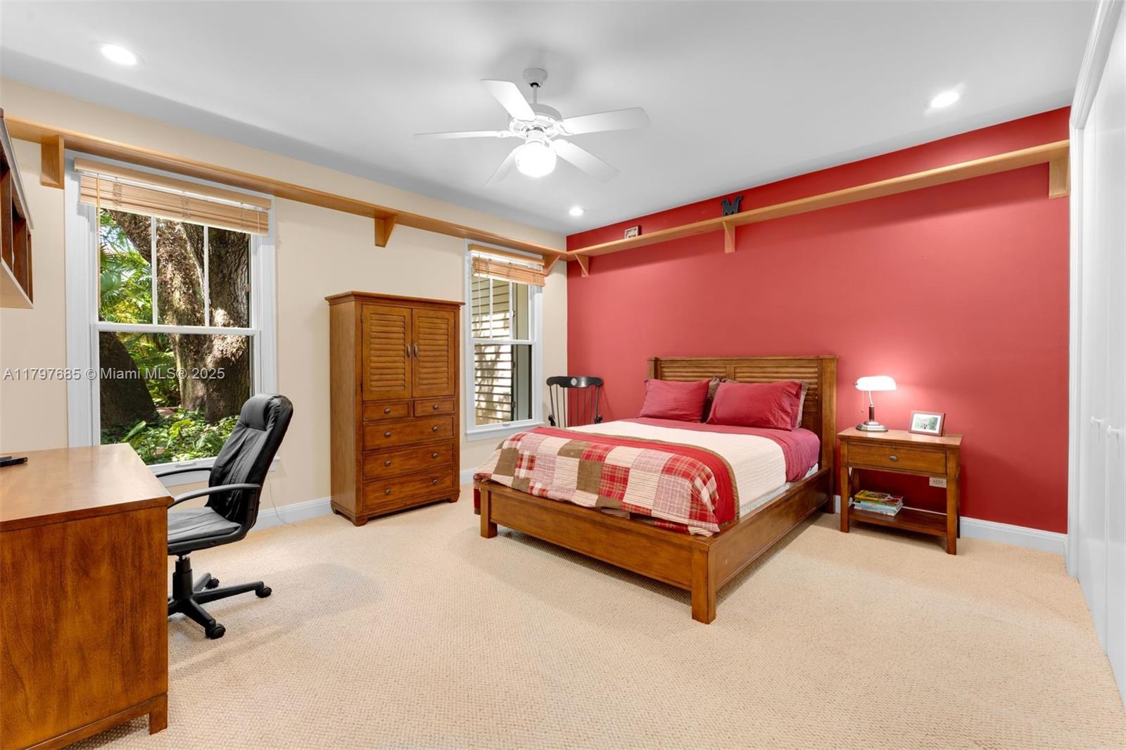 7400 SW 47th Ct Miami, FL 33143