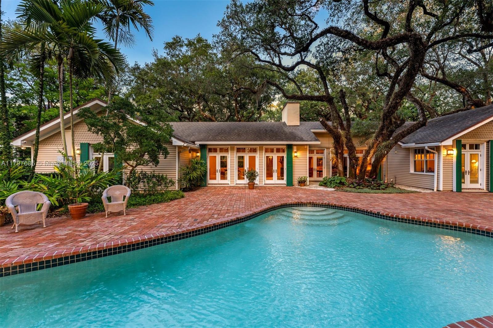 7400 SW 47th Ct Miami, FL 33143