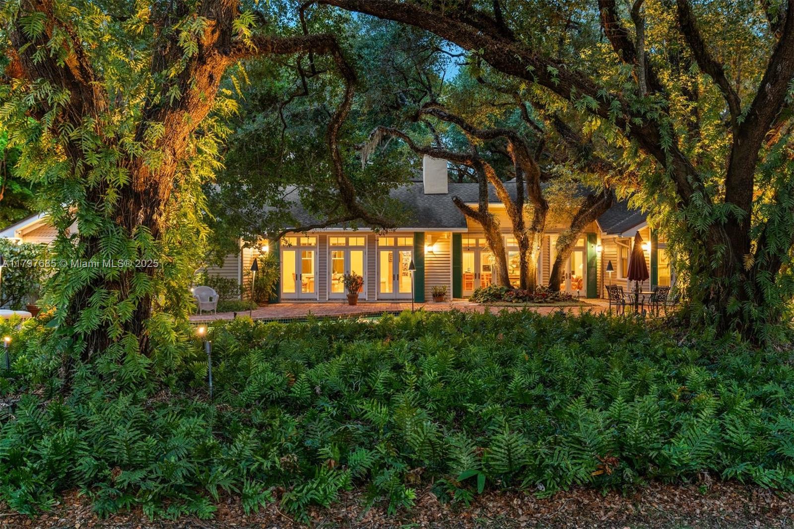 7400 SW 47th Ct Miami, FL 33143