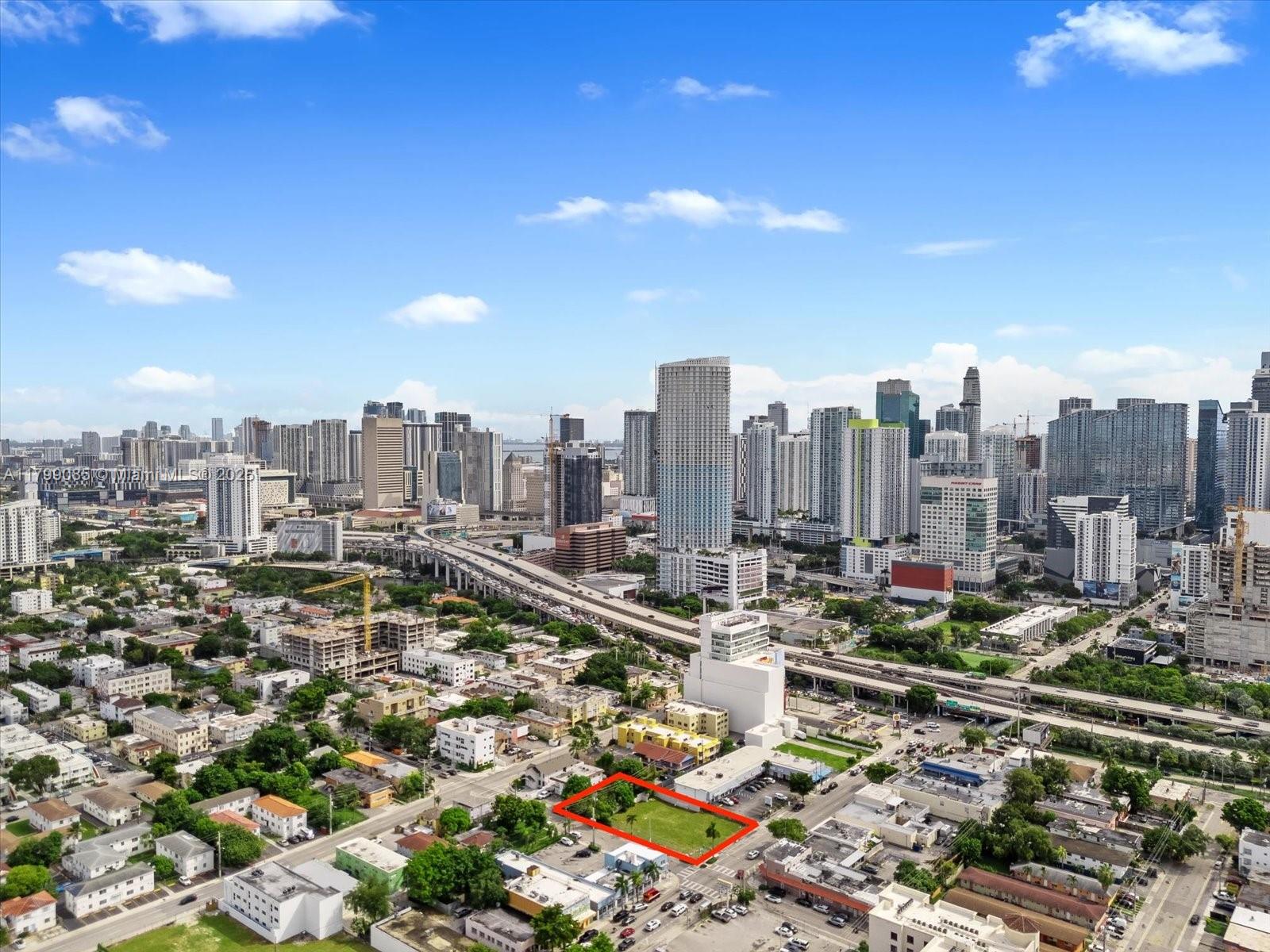 471 & 719 SW 8th St & 5th Ave Miami, FL 33130