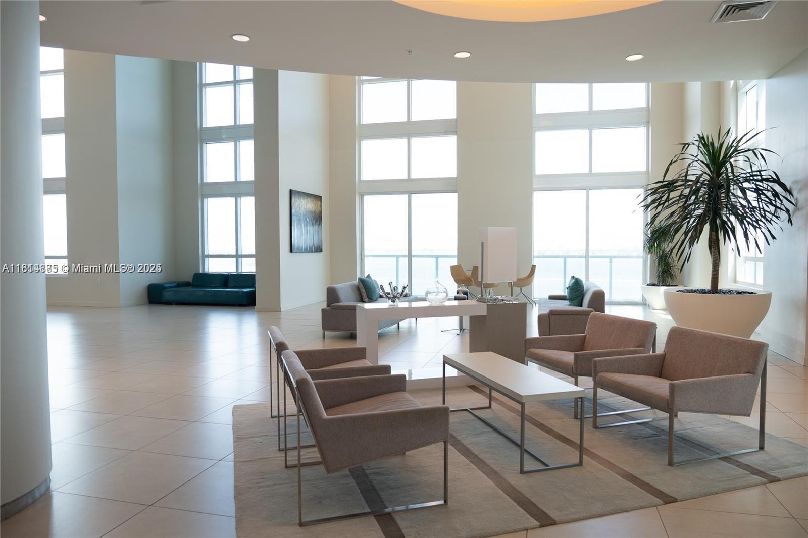 image Quantum On The Bay Condo26