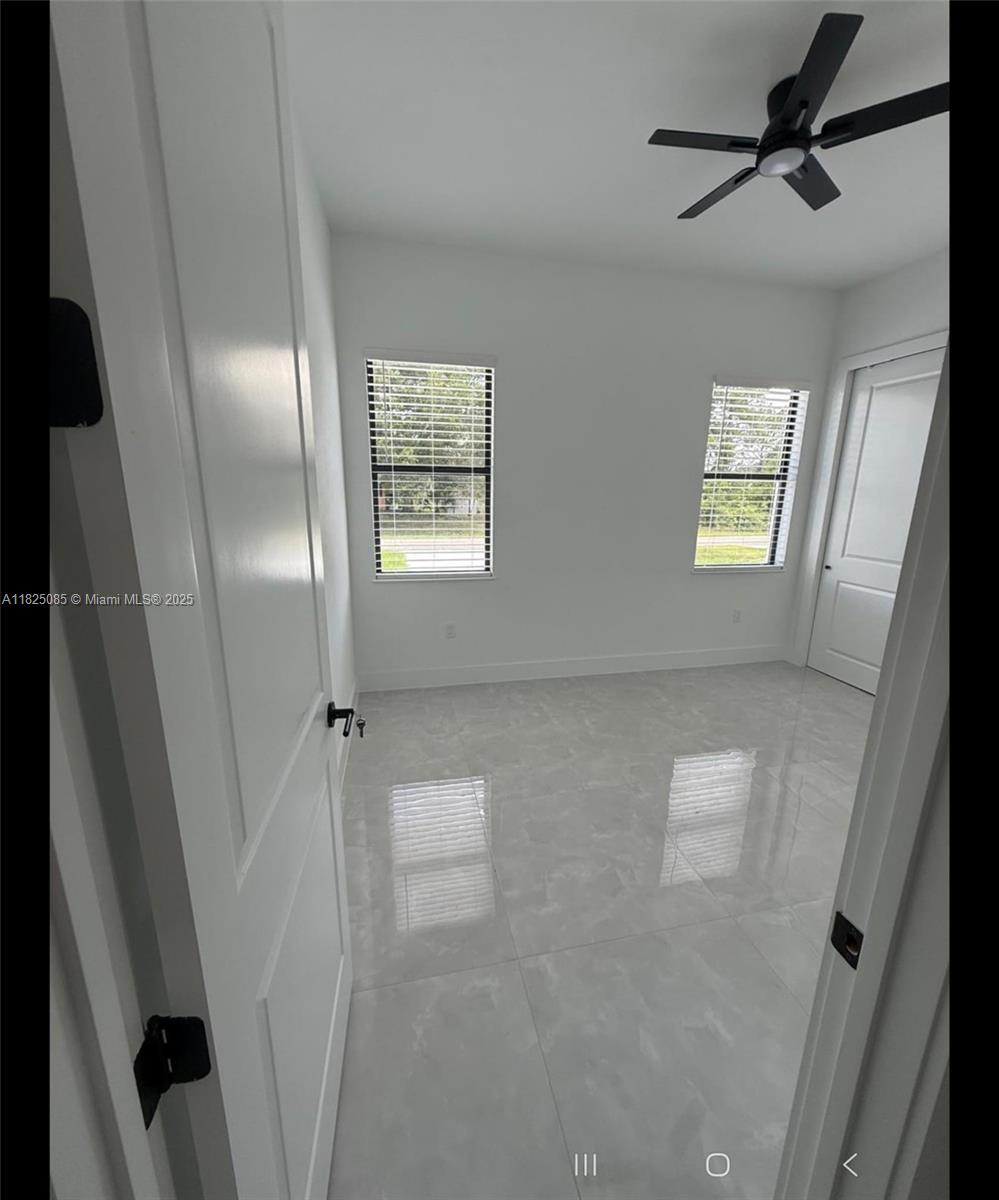 2807 Leeland Ht Blvd #B Lehigh Acres, FL 33993 2807 Leeland Ht Blvd #B Lehigh Acres, FL 33993