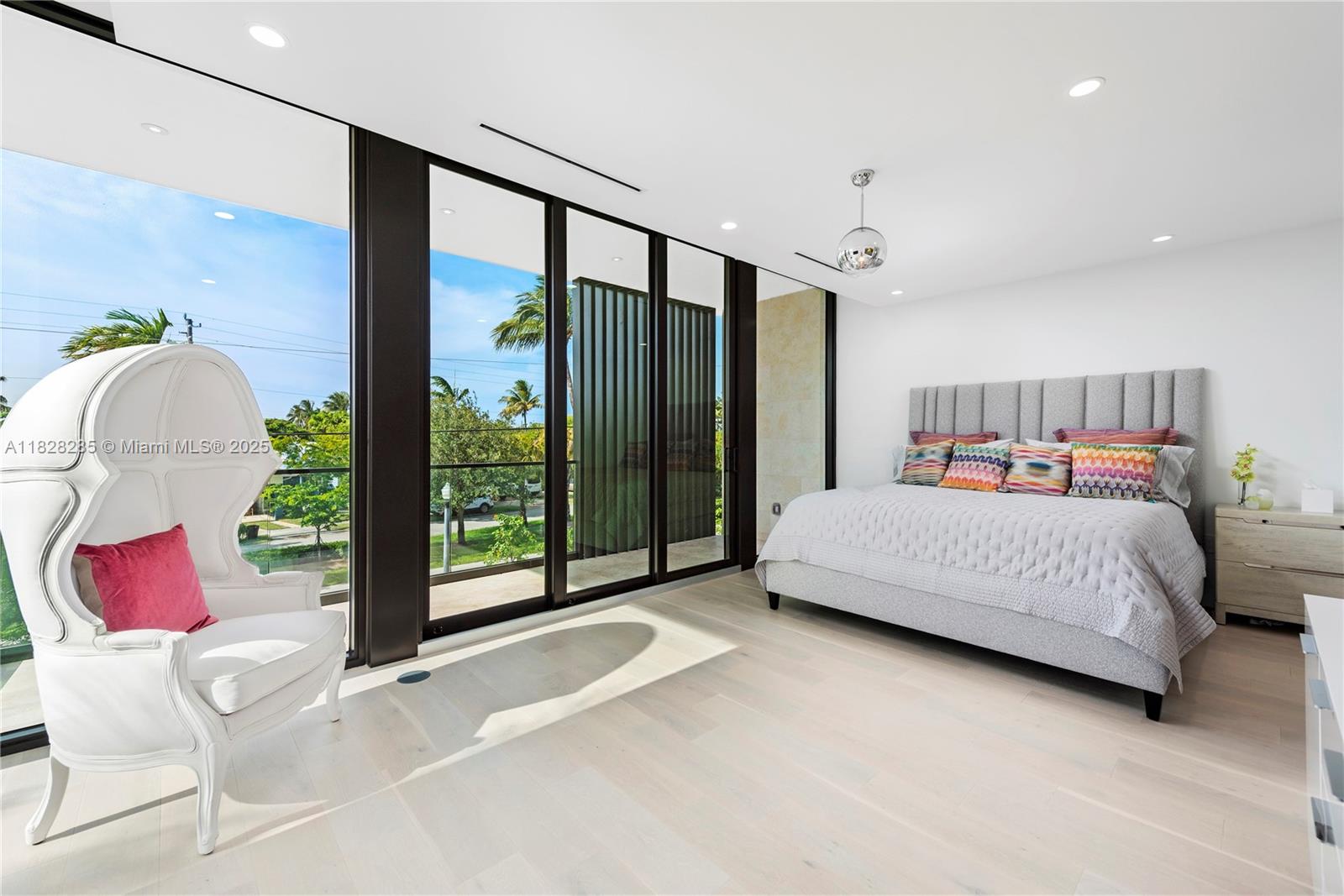 1410 S Biscayne Pt Rd Miami Beach, FL 33141 1410 S Biscayne Pt Rd Miami Beach, FL 33141