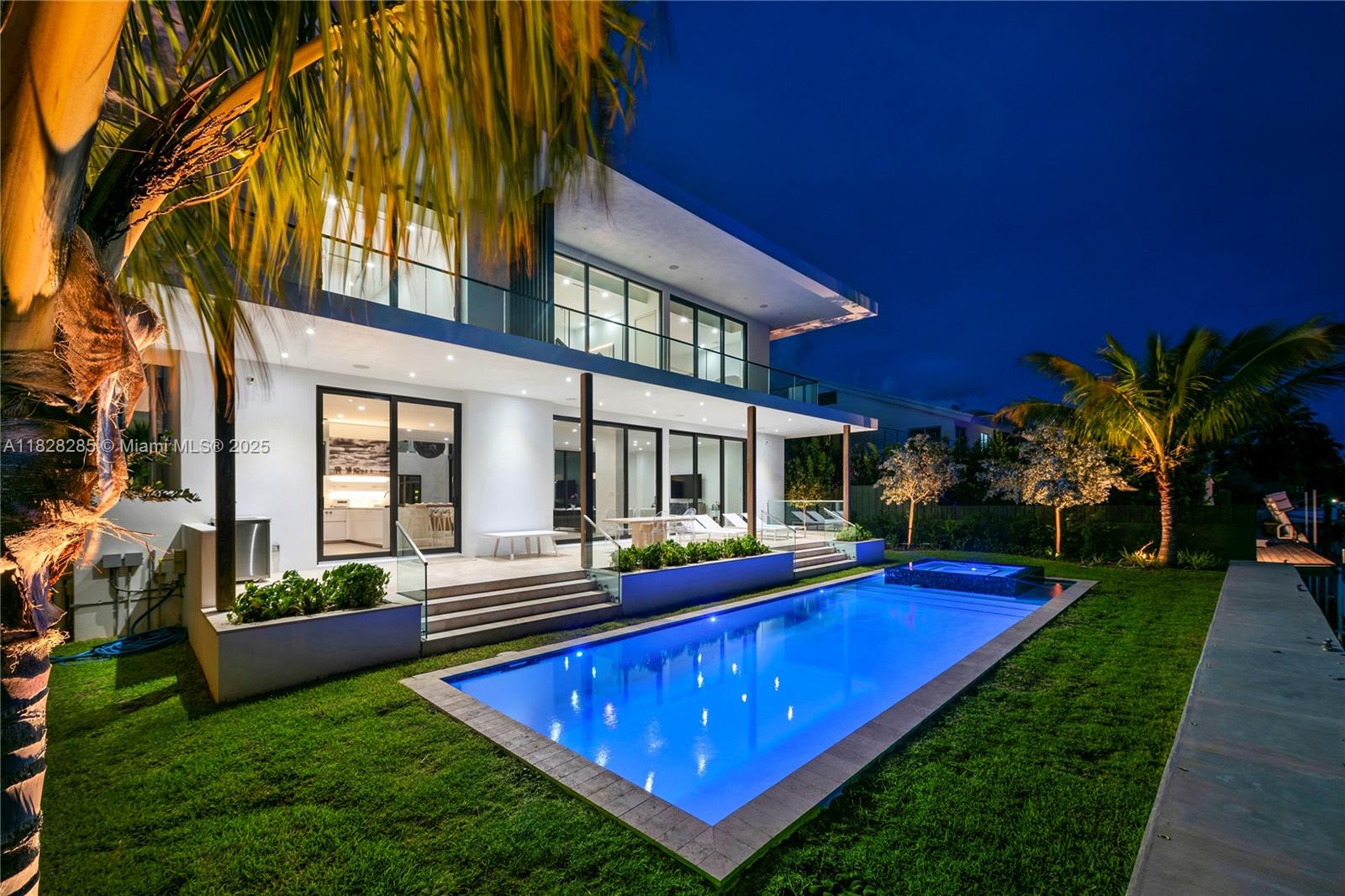1410 S Biscayne Pt Rd Miami Beach, FL 33141 1410 S Biscayne Pt Rd Miami Beach, FL 33141