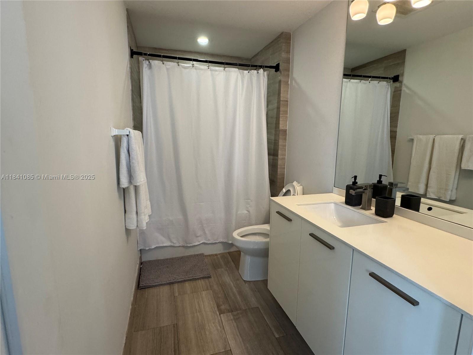 image Brickell House9