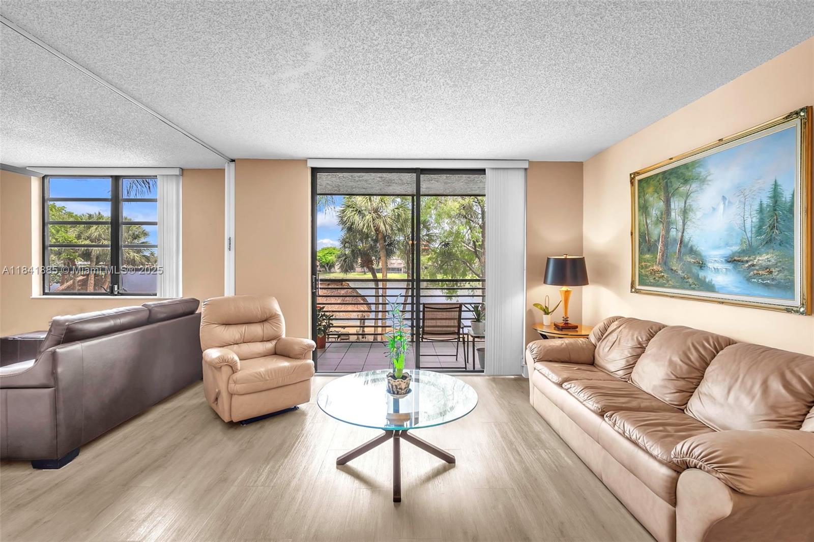 1101 Colony Pt Cir #207