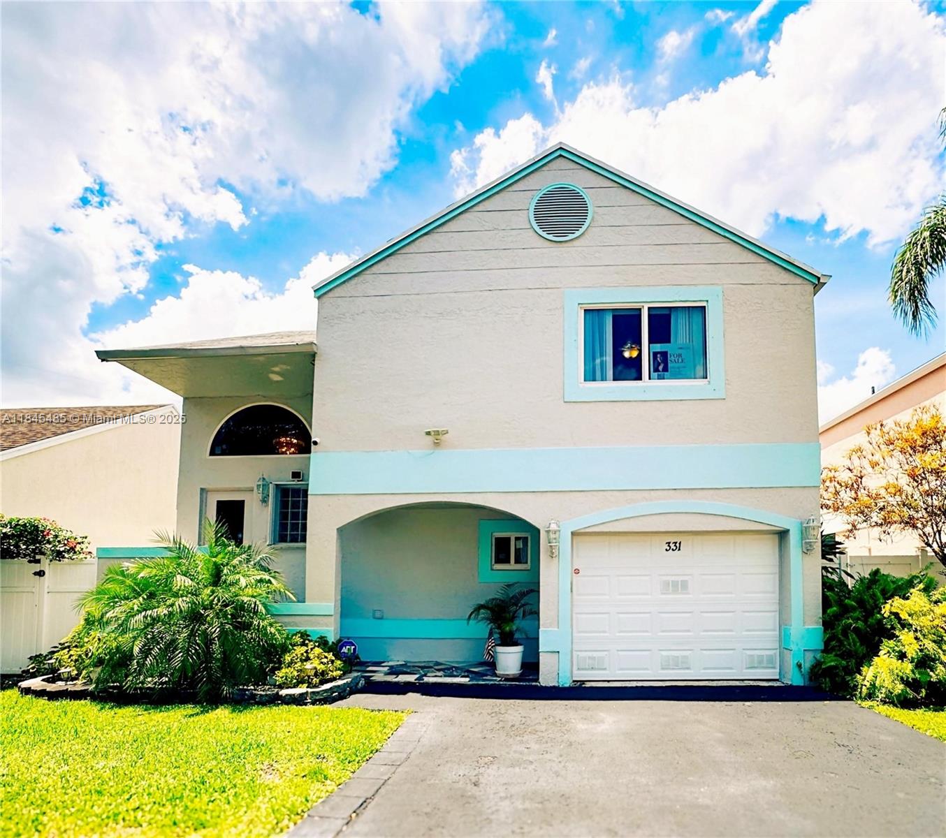 331 NW 101st Ter