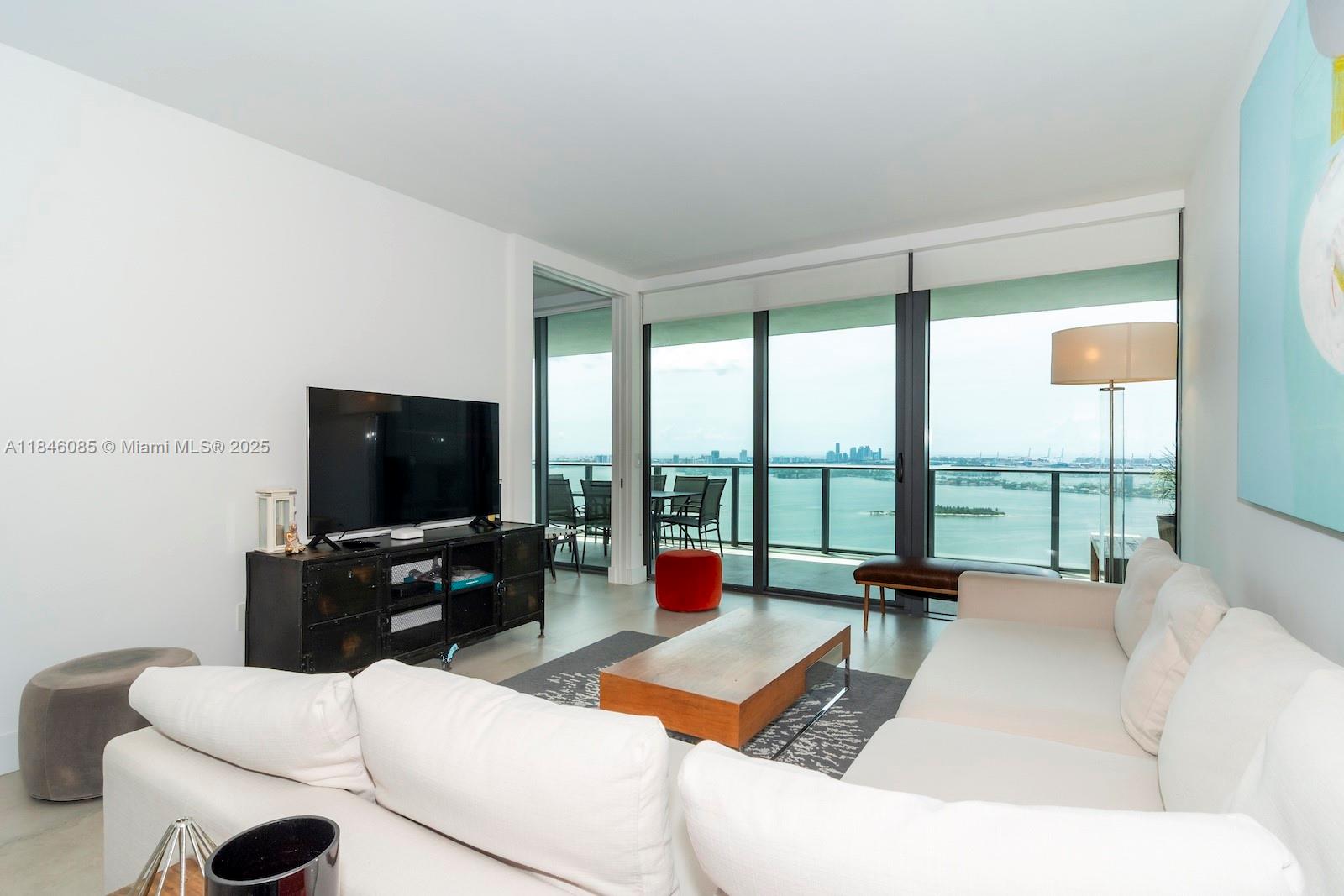 image Paraiso Bay4