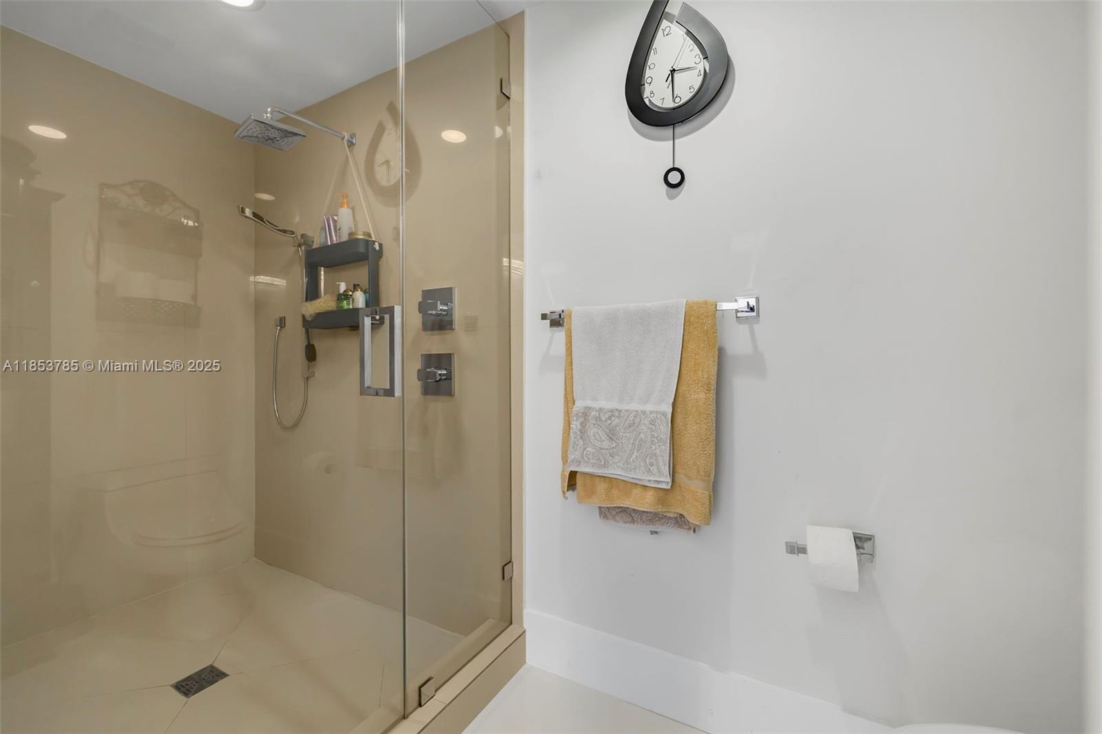 image Bay House Miami Condo25