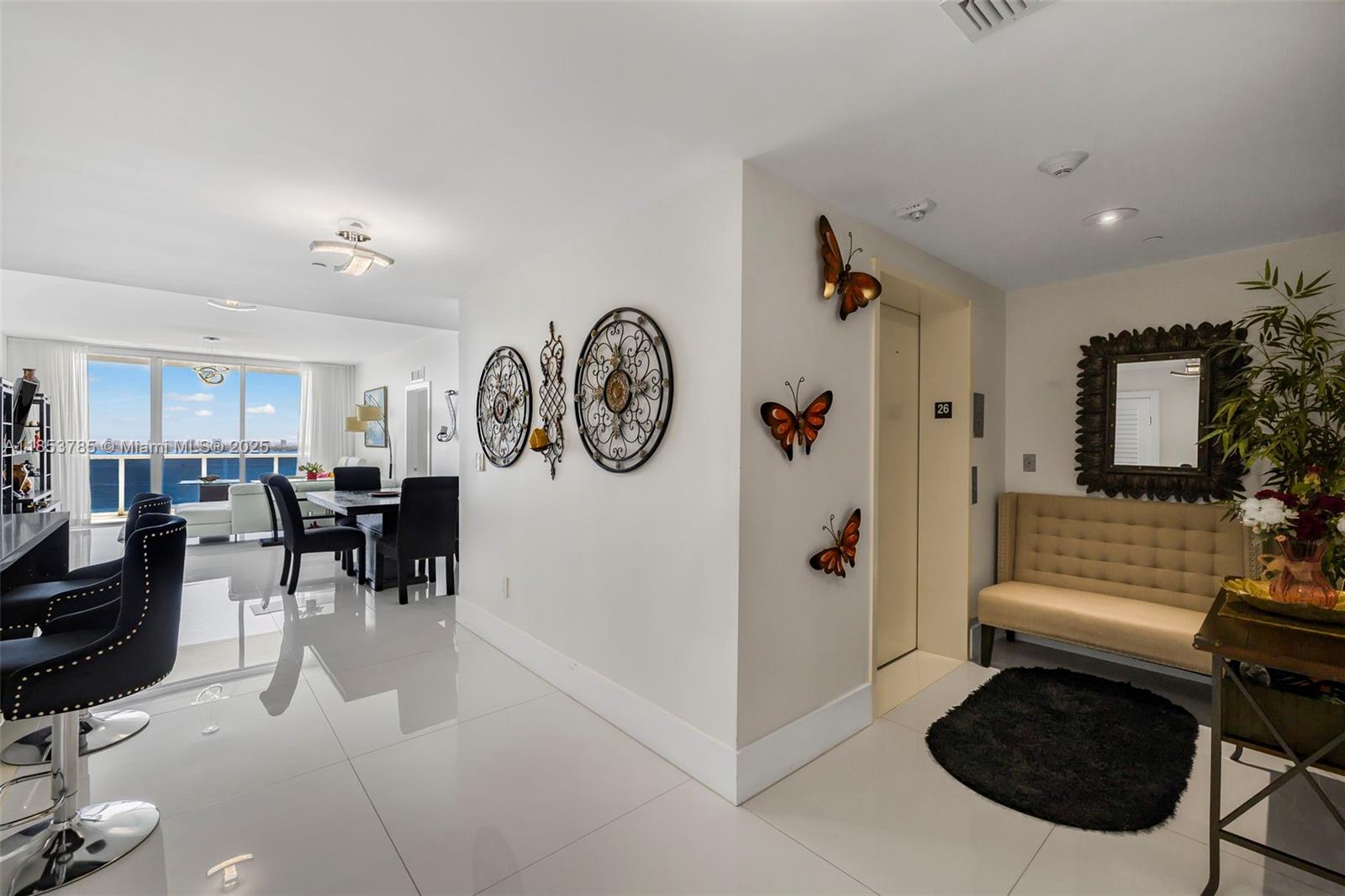 image Bay House Miami Condo2