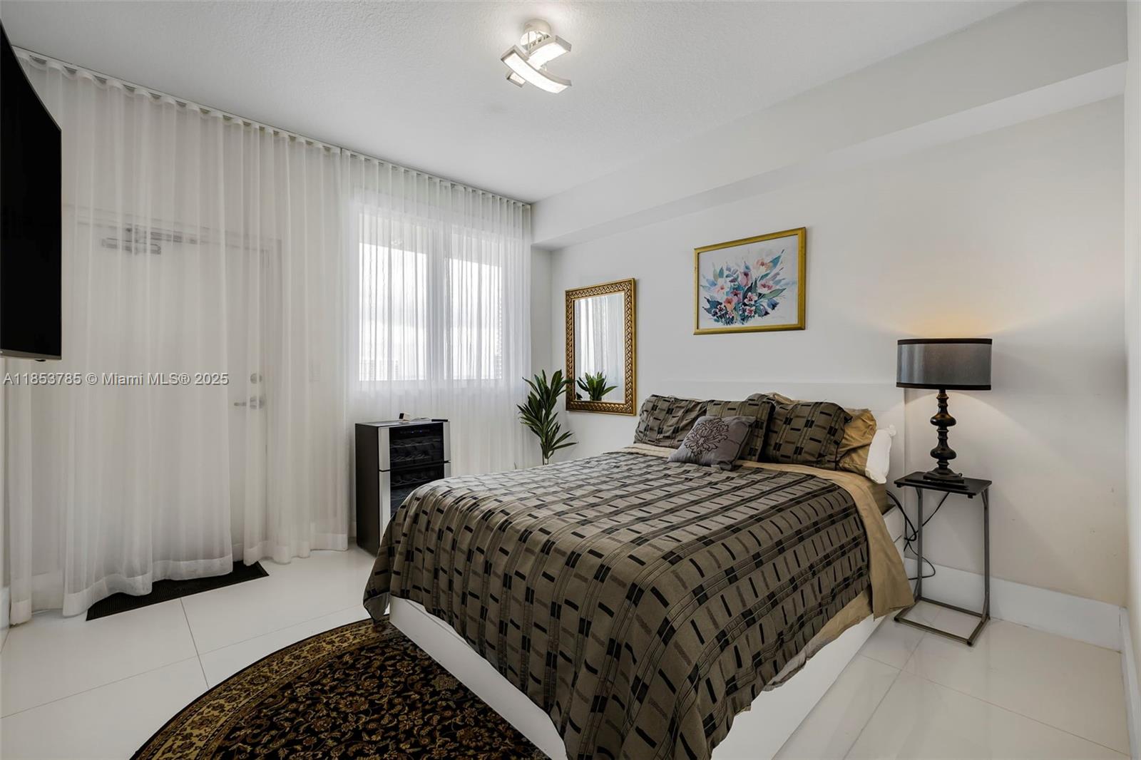 image Bay House Miami Condo31