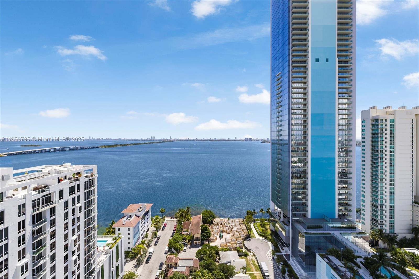 image Bay House Miami Condo58