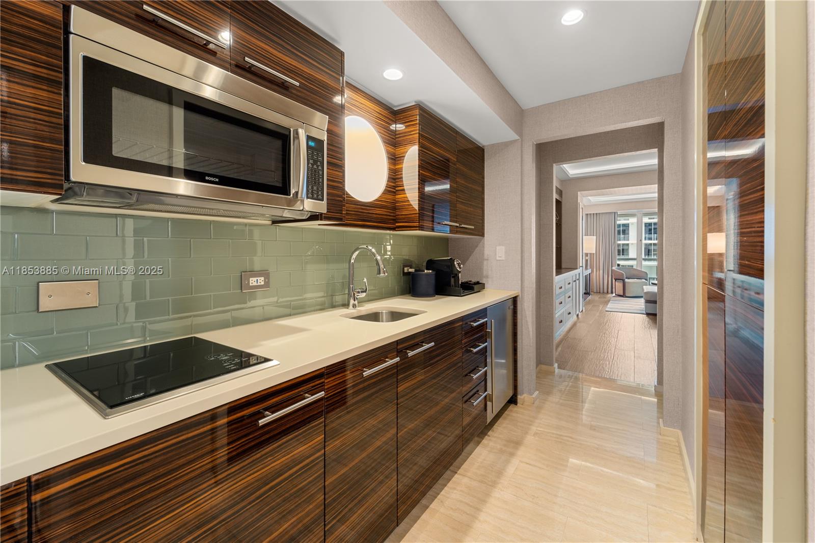 551 N Fort Lauderdale Bch Blvd #R2109 Fort Lauderdale, FL 33304