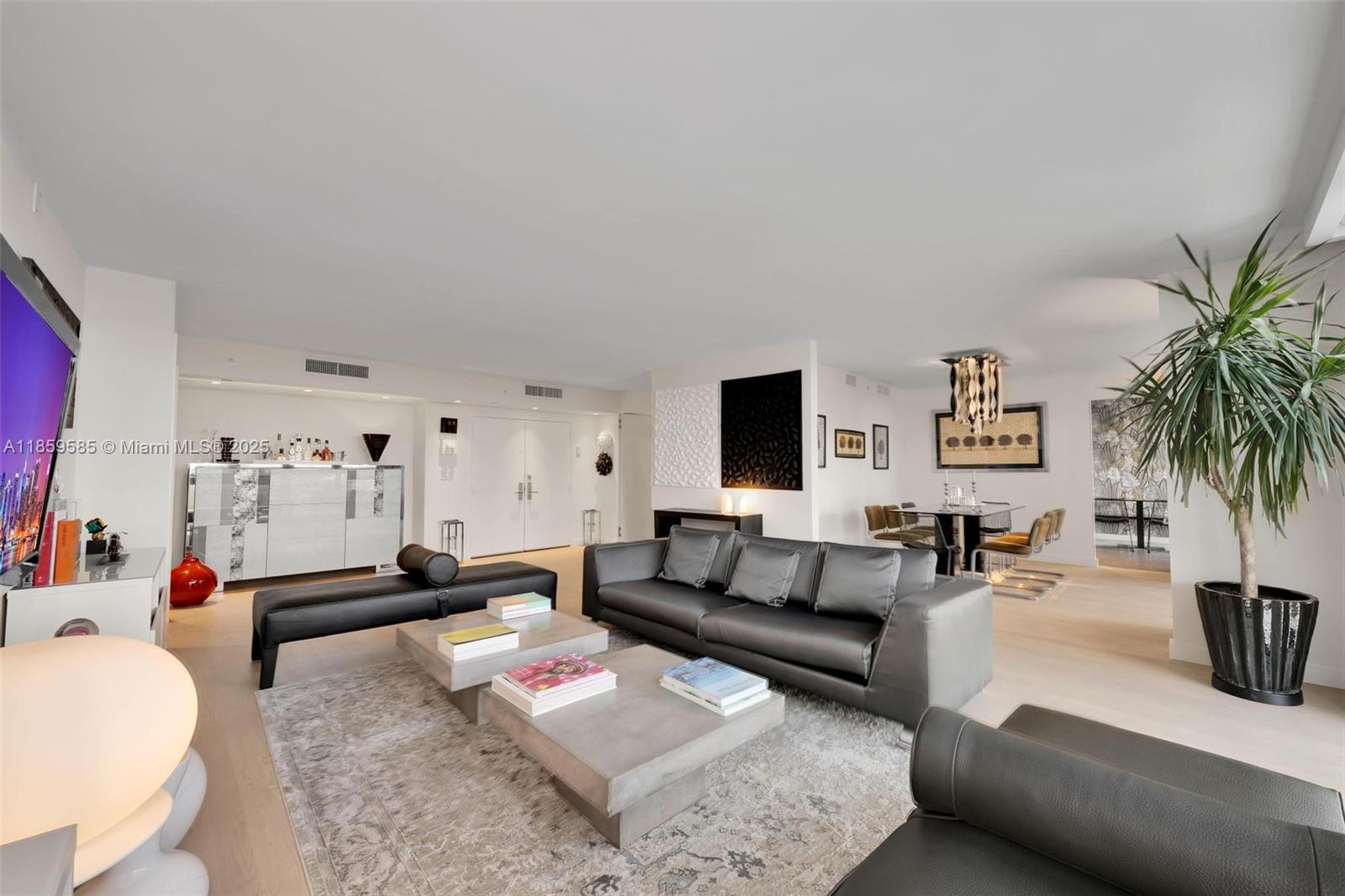 9 Island Ave #614