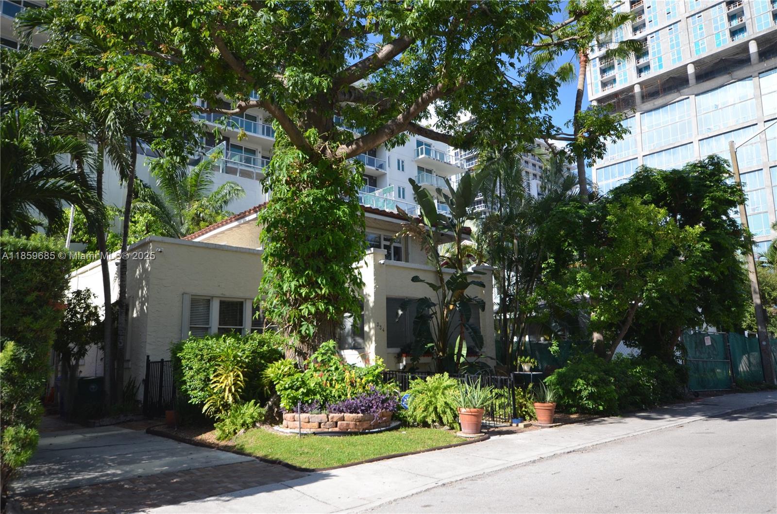 334 NE 26th Ter Miami, FL 33137