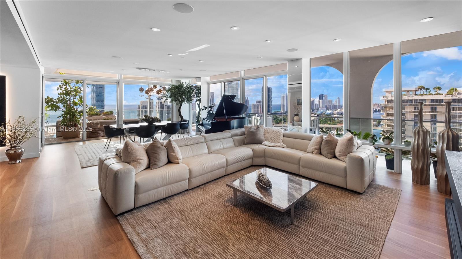 19707 Turnberry Way #TS-3 Aventura, FL 33180