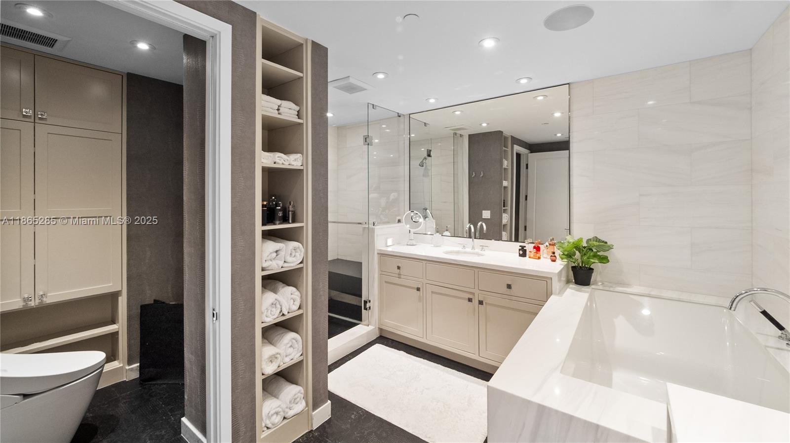 19707 Turnberry Way #TS-3 Aventura, FL 33180