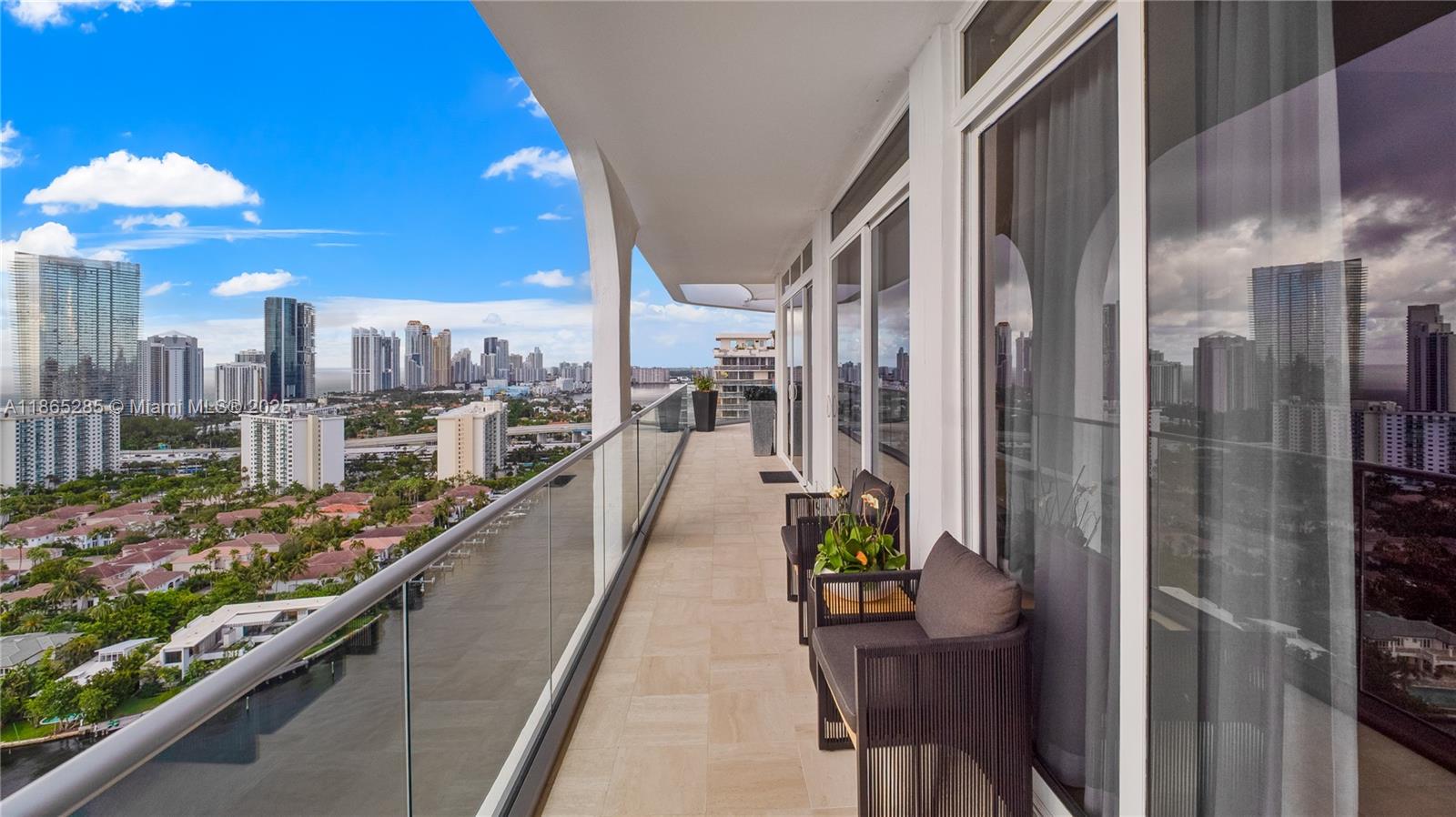 19707 Turnberry Way #TS-3 Aventura, FL 33180