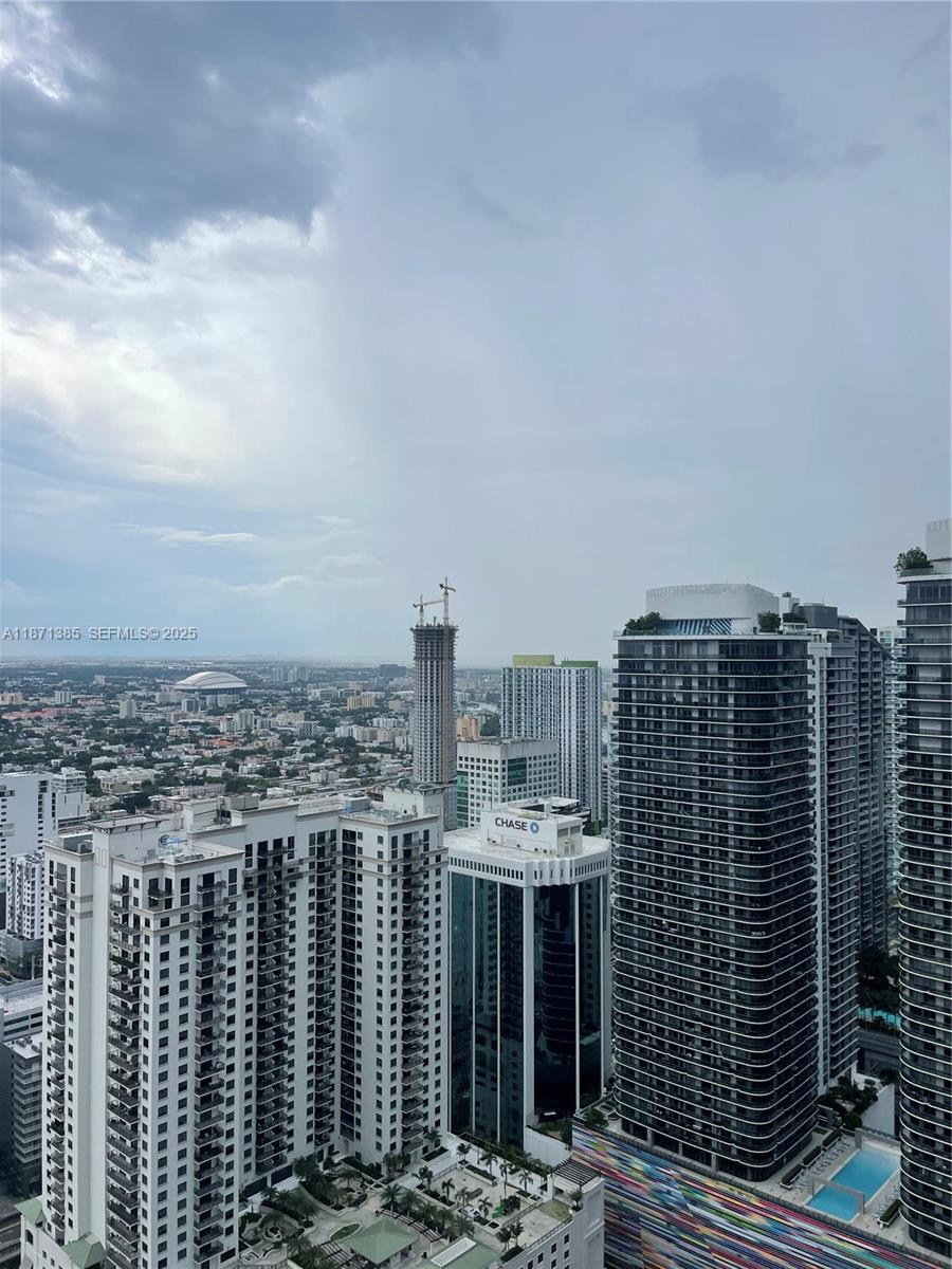 image Brickell Flatiron45