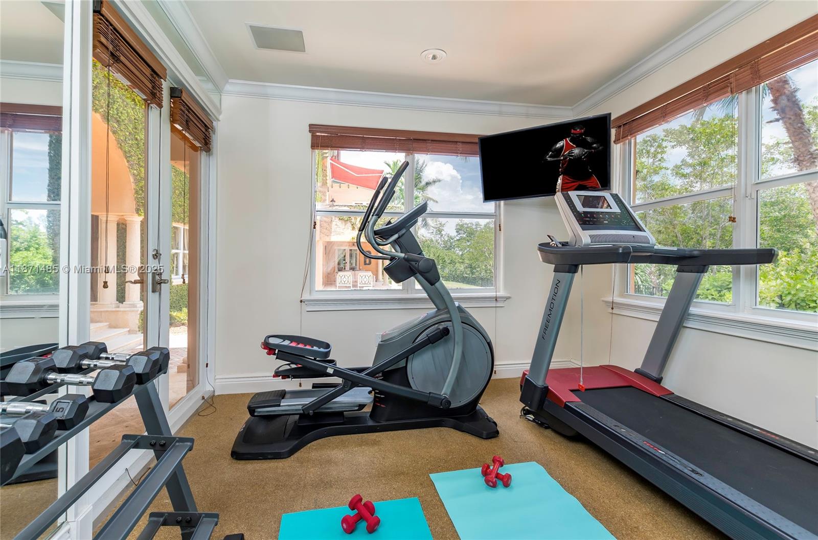 104 Paloma Dr Coral Gables, FL 33143 104 Paloma Dr Coral Gables, FL 33143