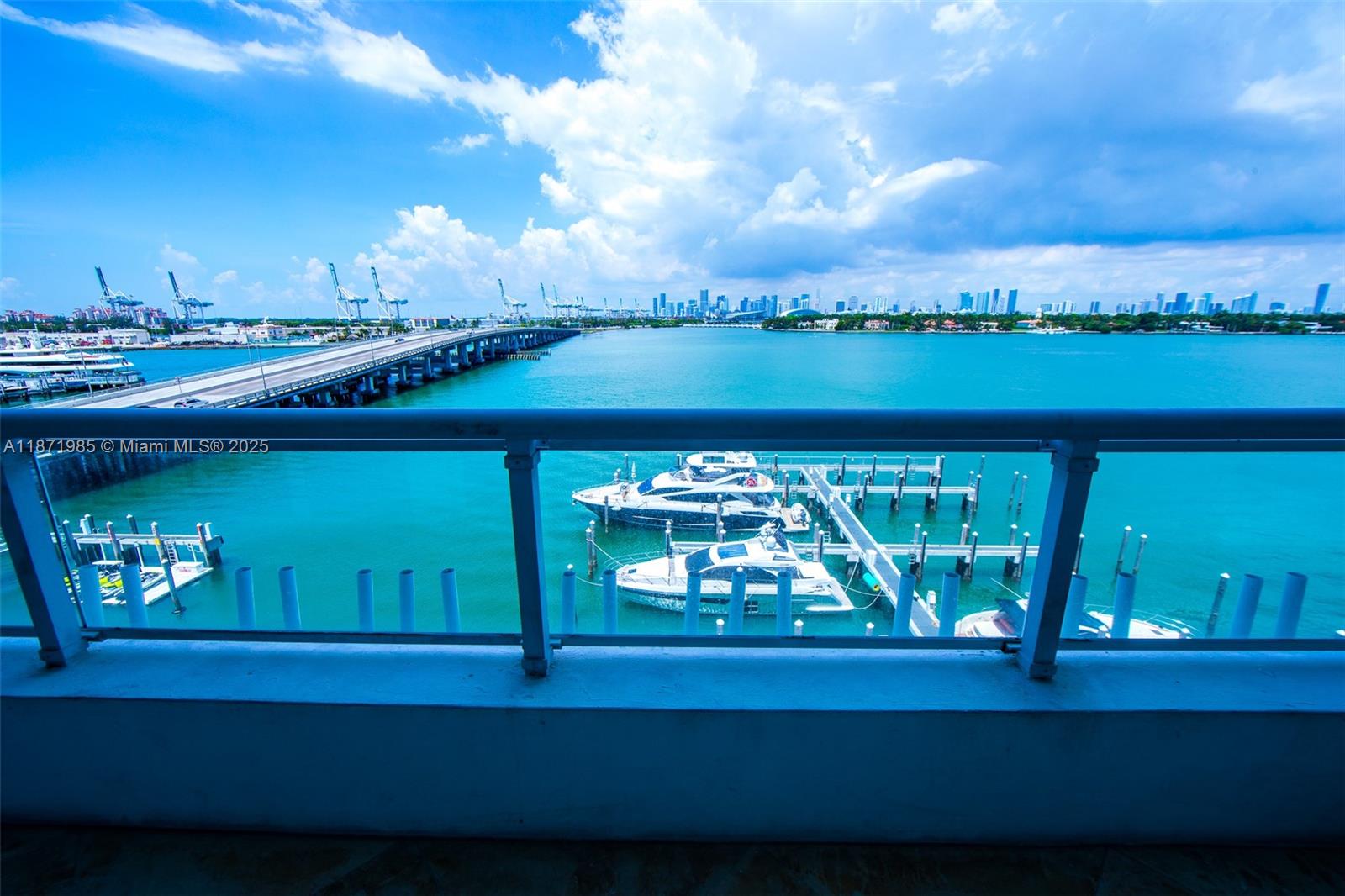 image The Bentley Bay34