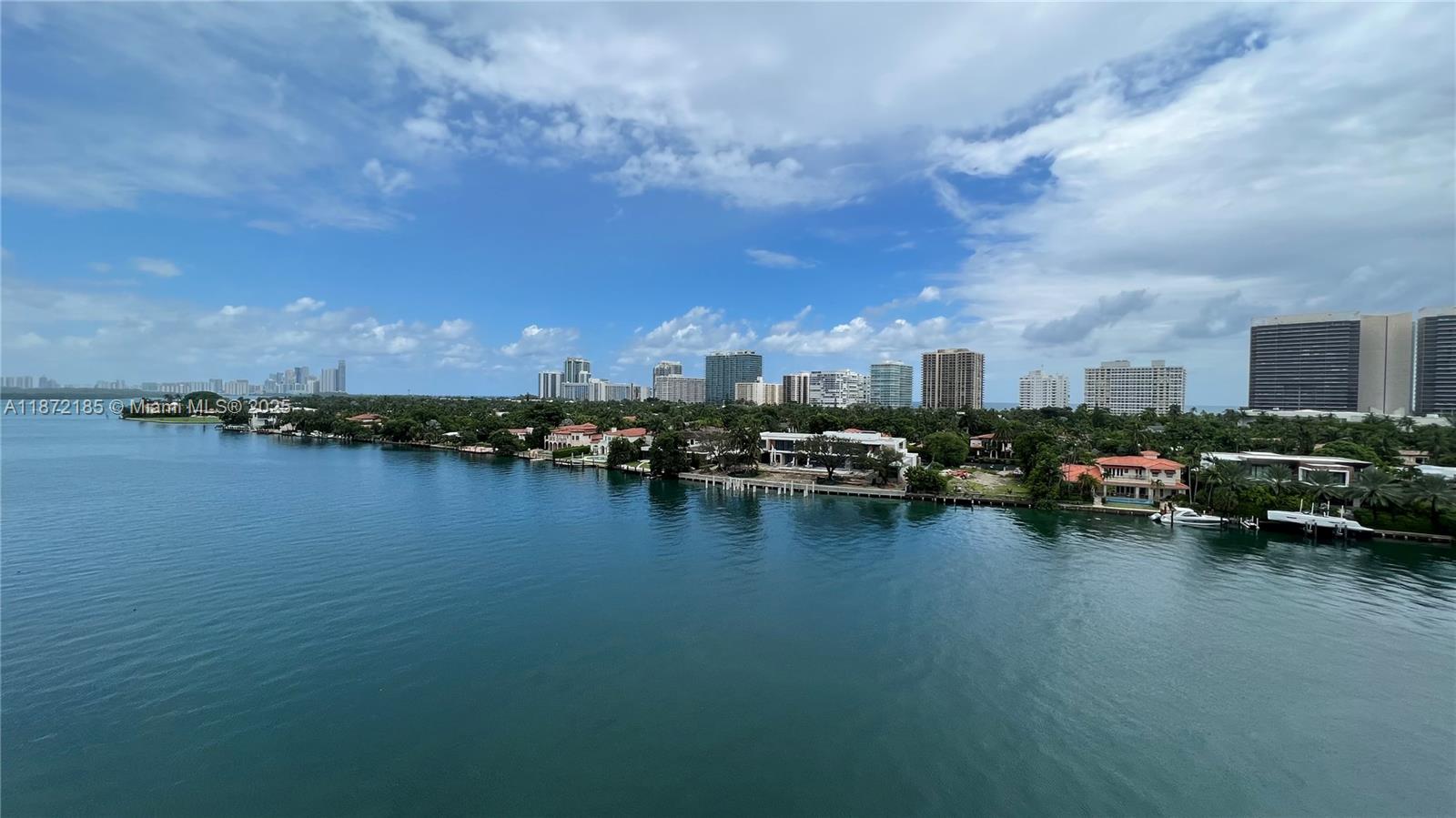 9821 E Bay Hbr Dr #904 Bay Harbor Islands, FL 33154