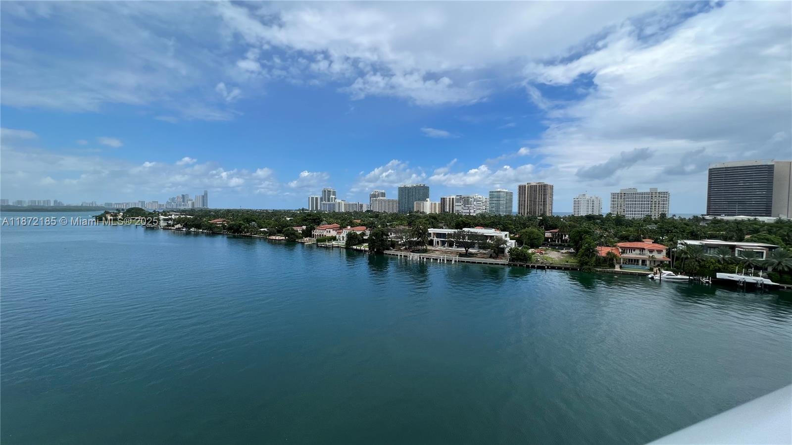 9821 E Bay Hbr Dr #904 Bay Harbor Islands, FL 33154