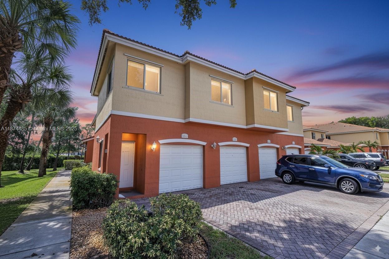 7400 Palomino Dr #522-5