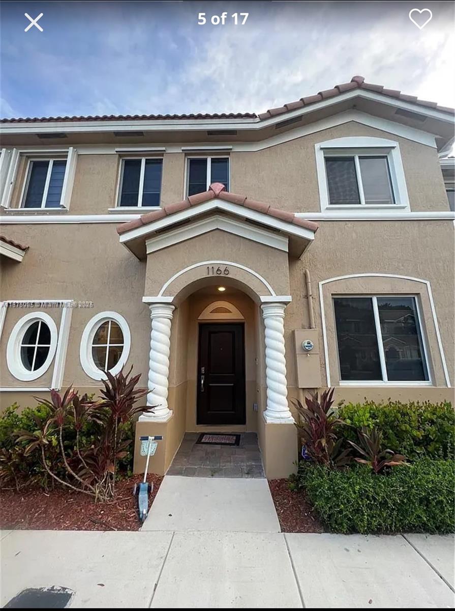 1166 SE 23rd Ave