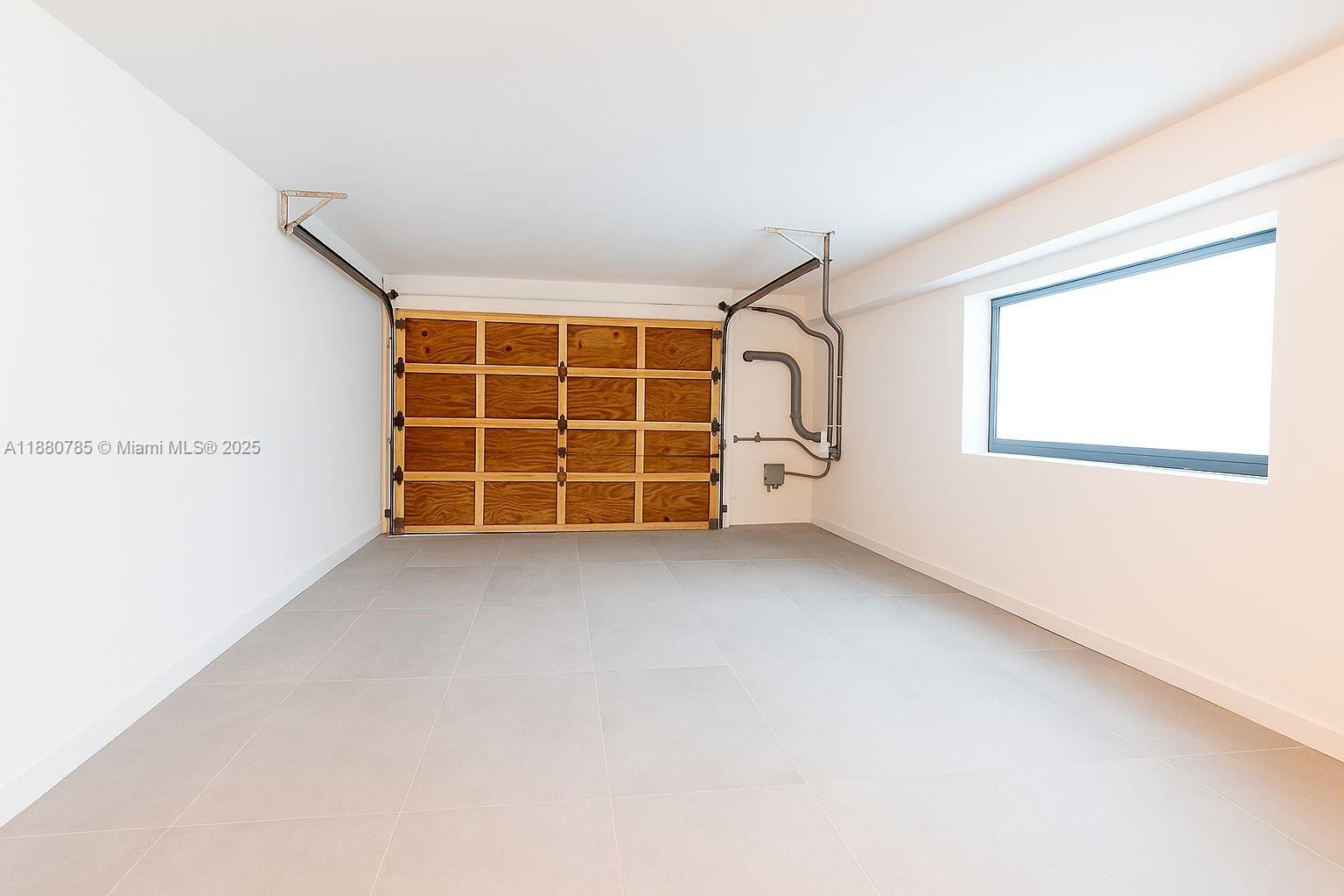 12905 Cherry Rd North Miami, FL 33181